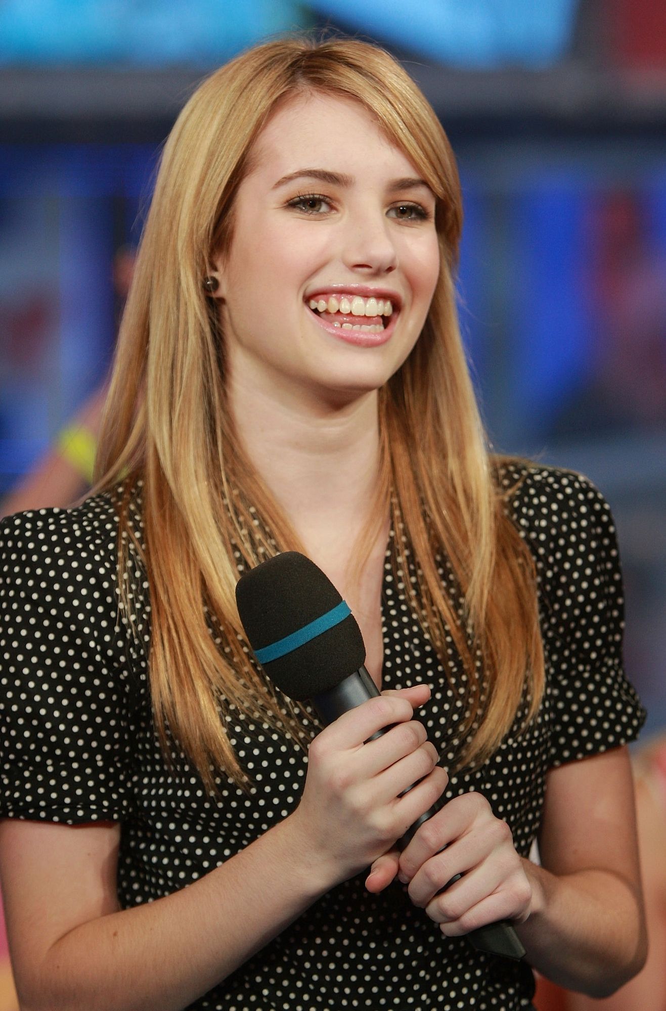 emmarobertsorg025.jpg emmarobertsorg025.jpg