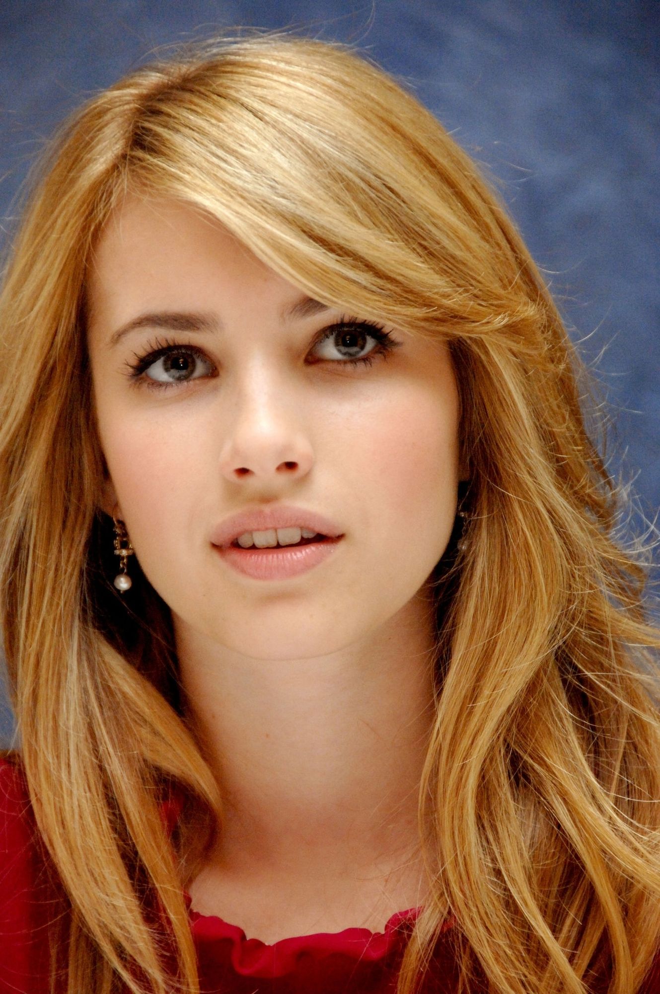 emmarobertsorg030.jpg emmarobertsorg030.jpg