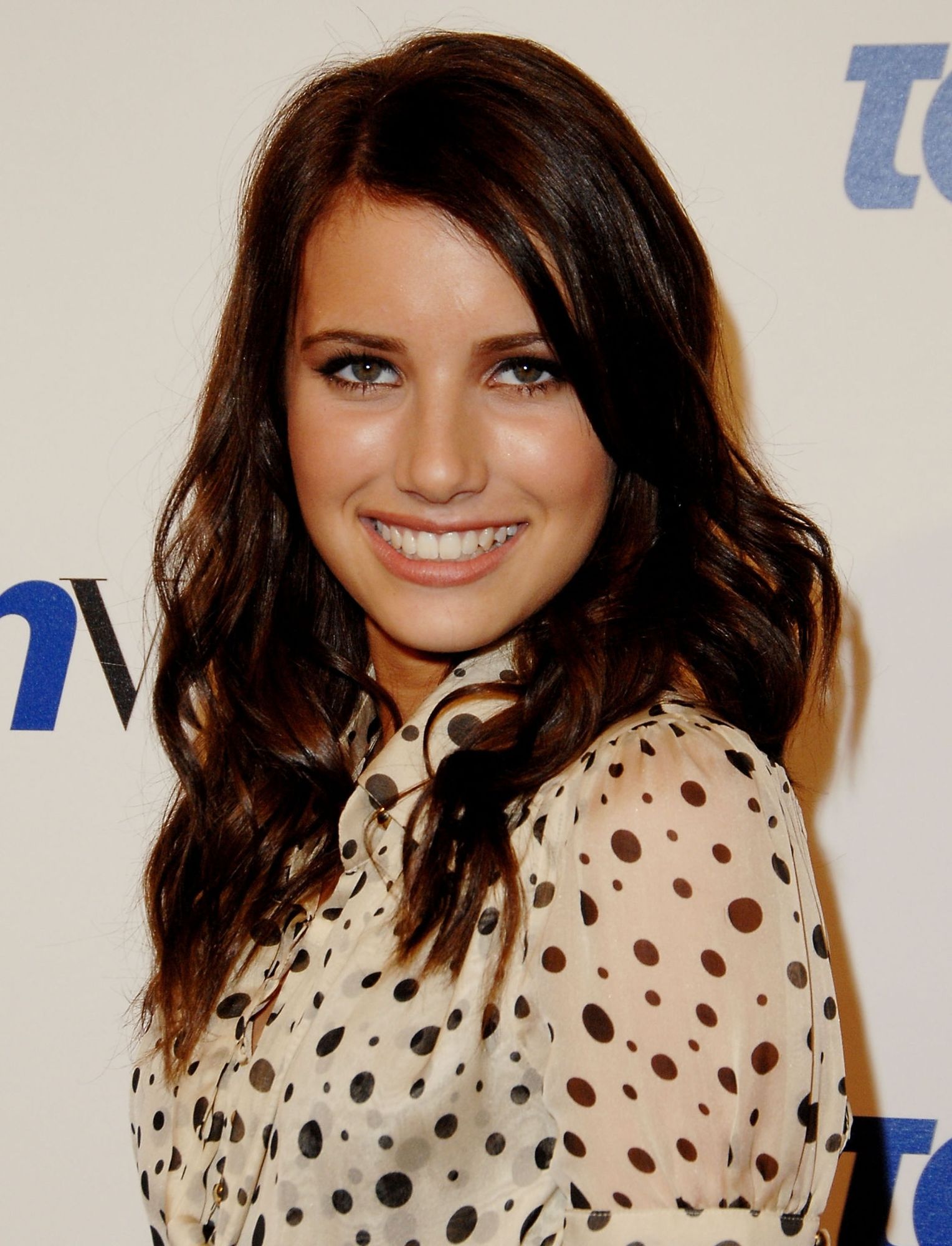 emmarobertsorg090.jpg emmarobertsorg090.jpg