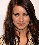 Filename=emmarobertsorg011.jpg
Filesize=186KiB
Dimensions=960x1440
Date added=Dec 09, 2015 emmarobertsorg011.jpg
