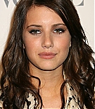 Filename=emmarobertsorg012.jpg
Filesize=221KiB
Dimensions=960x1440
Date added=Dec 09, 2015 emmarobertsorg012.jpg