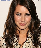 Filename=emmarobertsorg015.jpg
Filesize=235KiB
Dimensions=960x1440
Date added=Dec 09, 2015 emmarobertsorg015.jpg