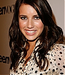 Filename=emmarobertsorg065.jpg
Filesize=386KiB
Dimensions=1355x2000
Date added=Jul 30, 2021 emmarobertsorg065.jpg