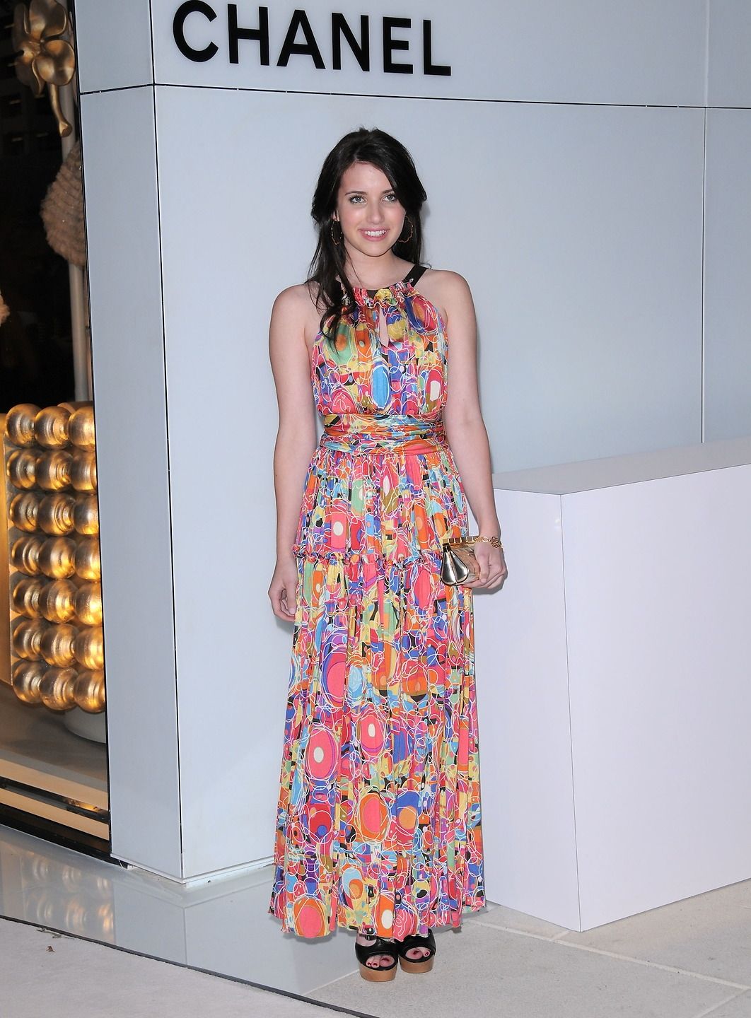 emmarobertsorg017.jpg emmarobertsorg017.jpg