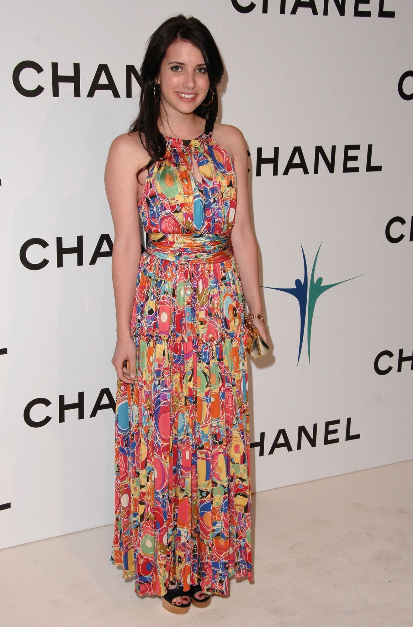 emmarobertsorg029.jpg emmarobertsorg029.jpg