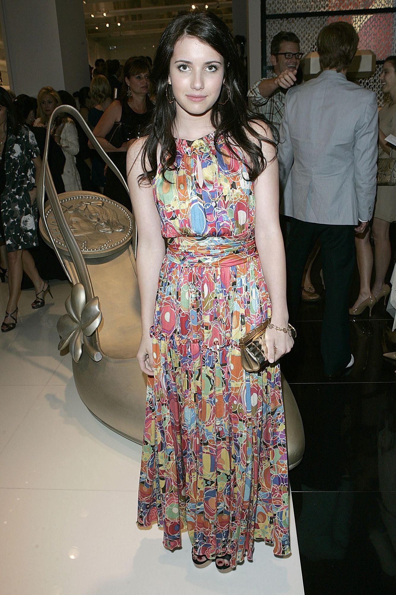 emmarobertsorg035.jpg emmarobertsorg035.jpg