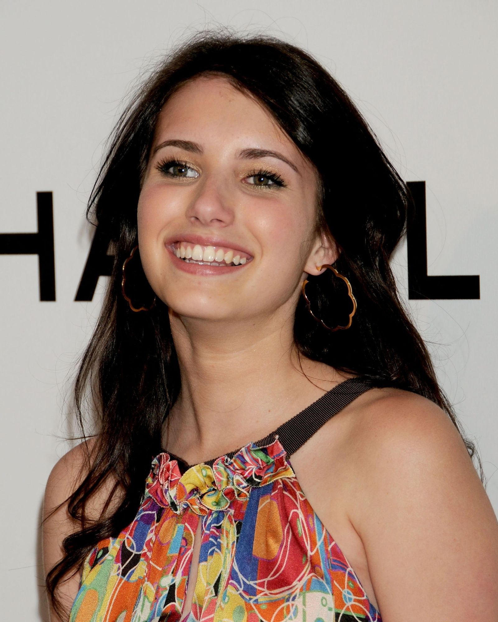 emmarobertsorg084.jpg emmarobertsorg084.jpg