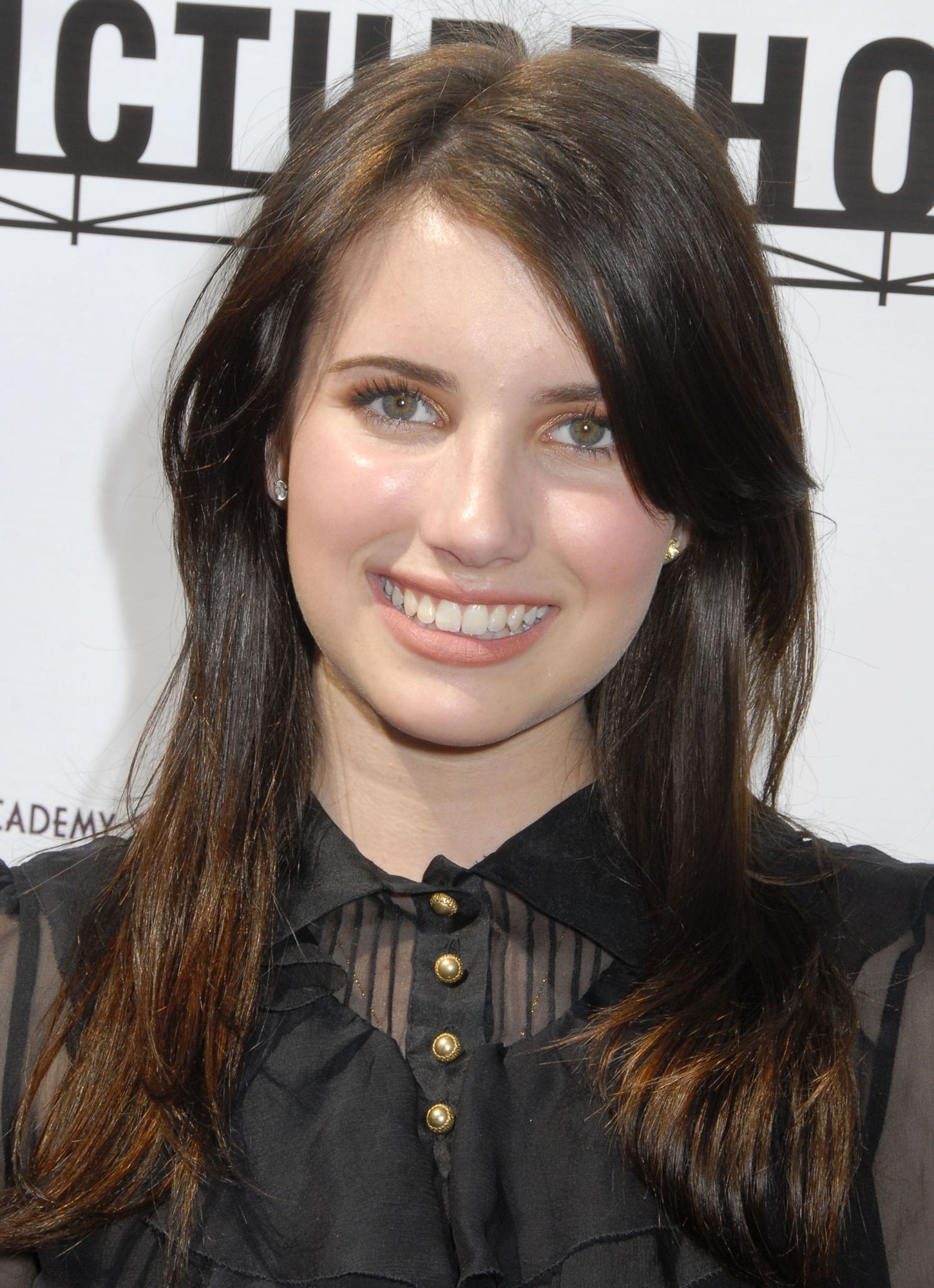 emmarobertsorg074.jpg emmarobertsorg074.jpg
