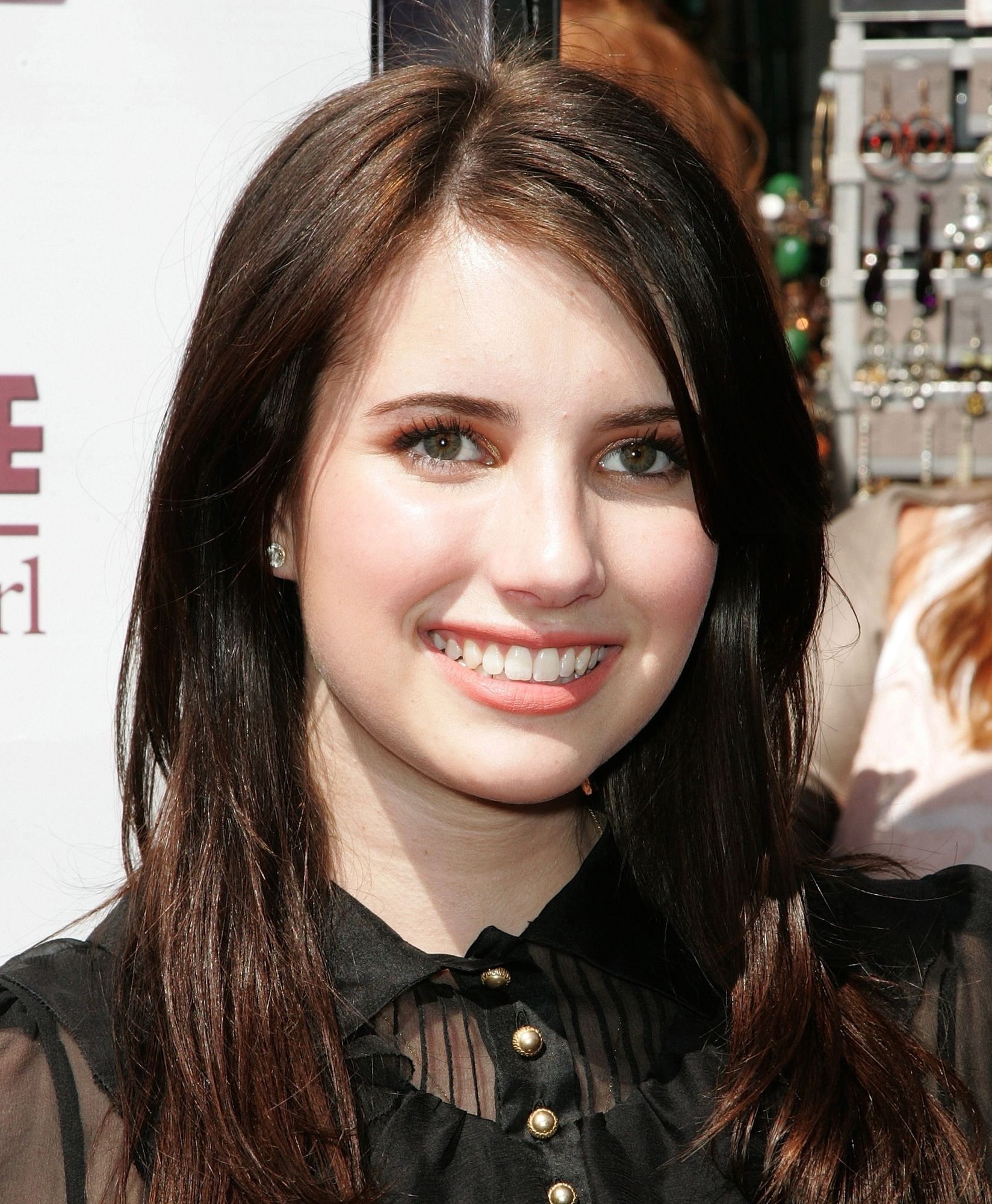 emmarobertsorg092.jpg emmarobertsorg092.jpg