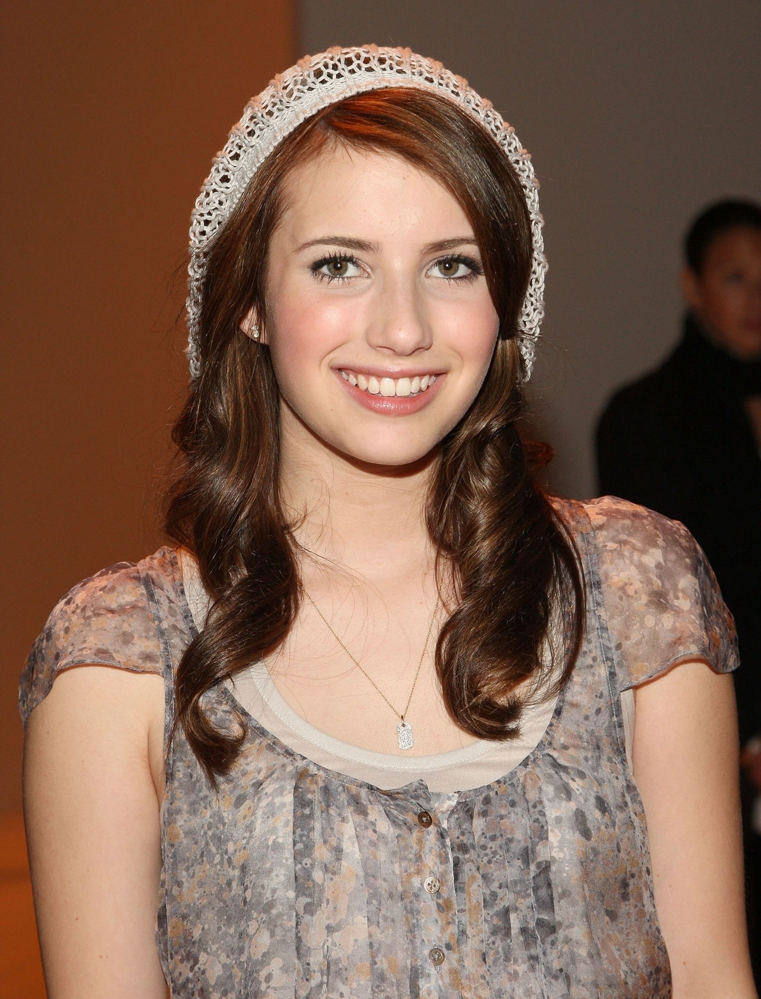 emmarobertsorg015.jpg emmarobertsorg015.jpg