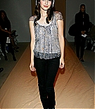 Filename=emmarobertsorg013.jpg
Filesize=298KiB
Dimensions=1390x2000
Date added=Dec 09, 2015 emmarobertsorg013.jpg