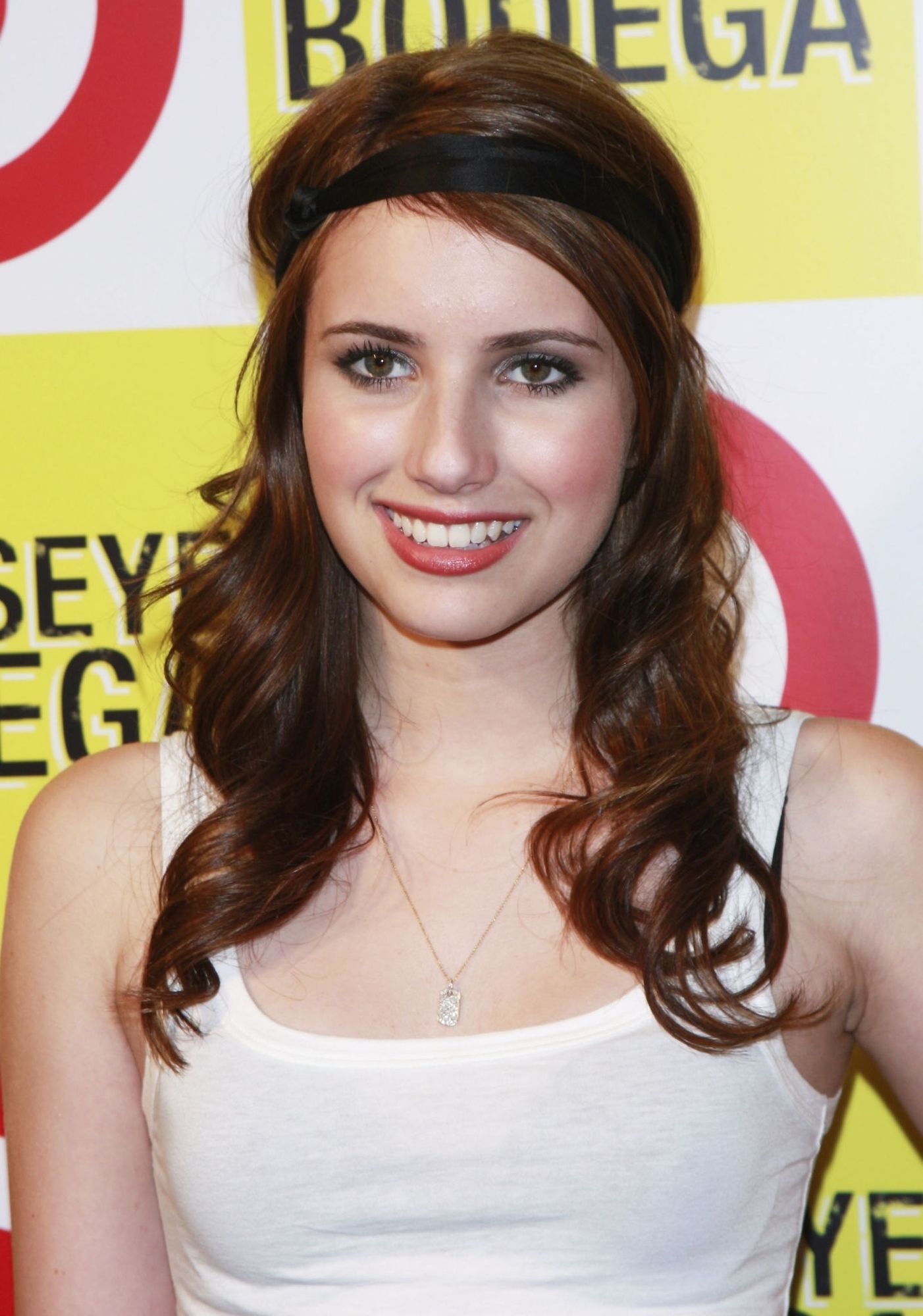 emmarobertsorg007.jpg emmarobertsorg007.jpg