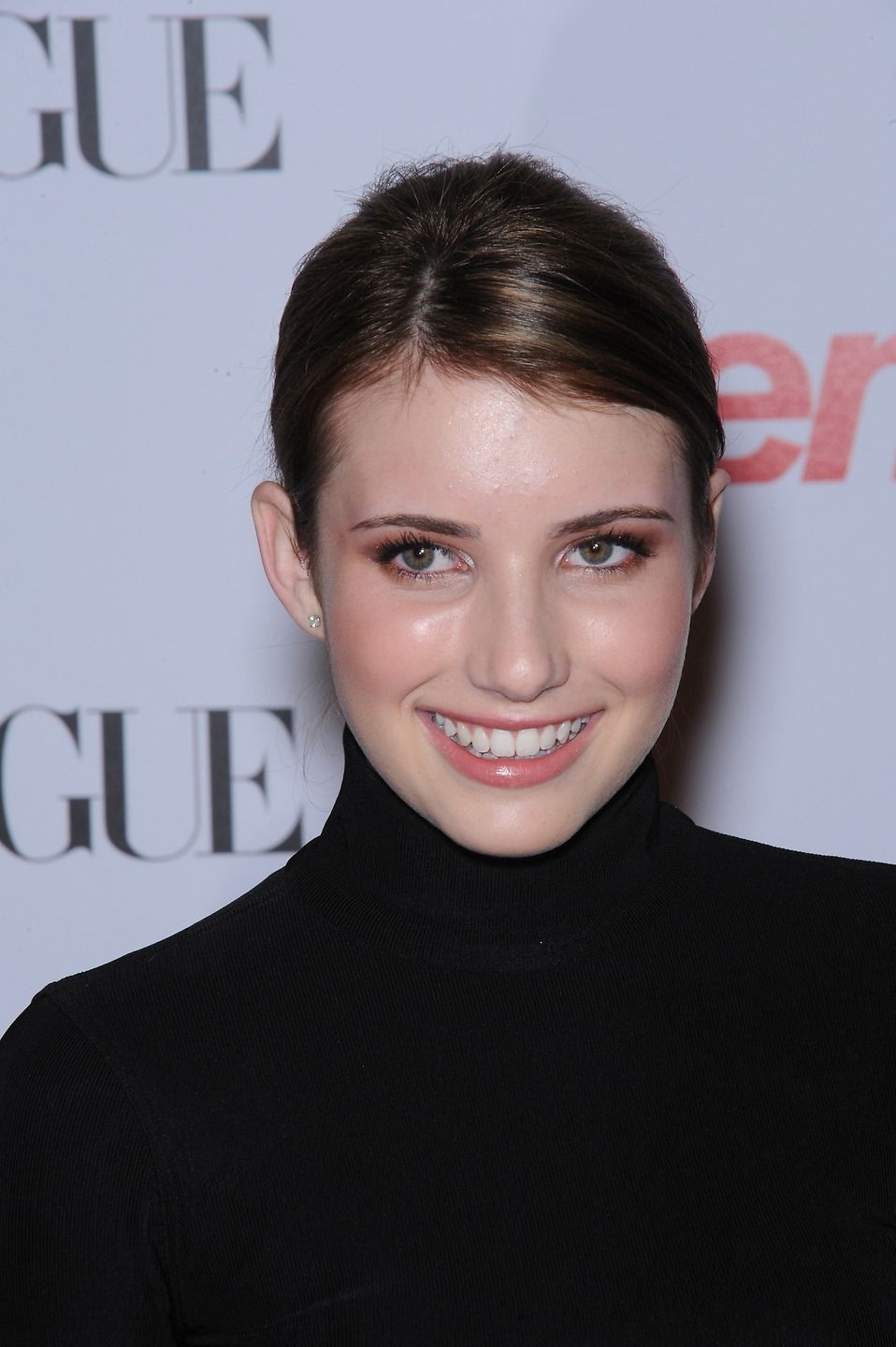 emmarobertsorg003.jpg emmarobertsorg003.jpg