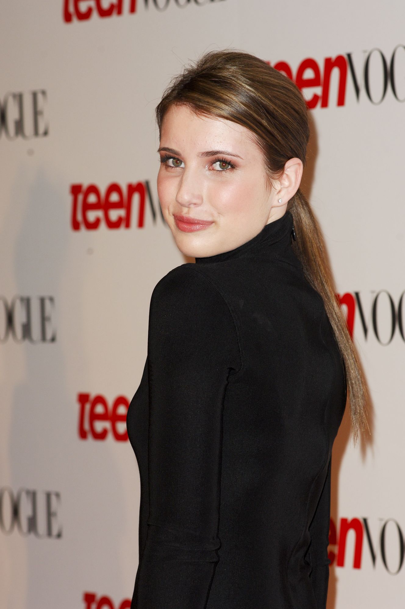 emmarobertsorg065.jpg emmarobertsorg065.jpg