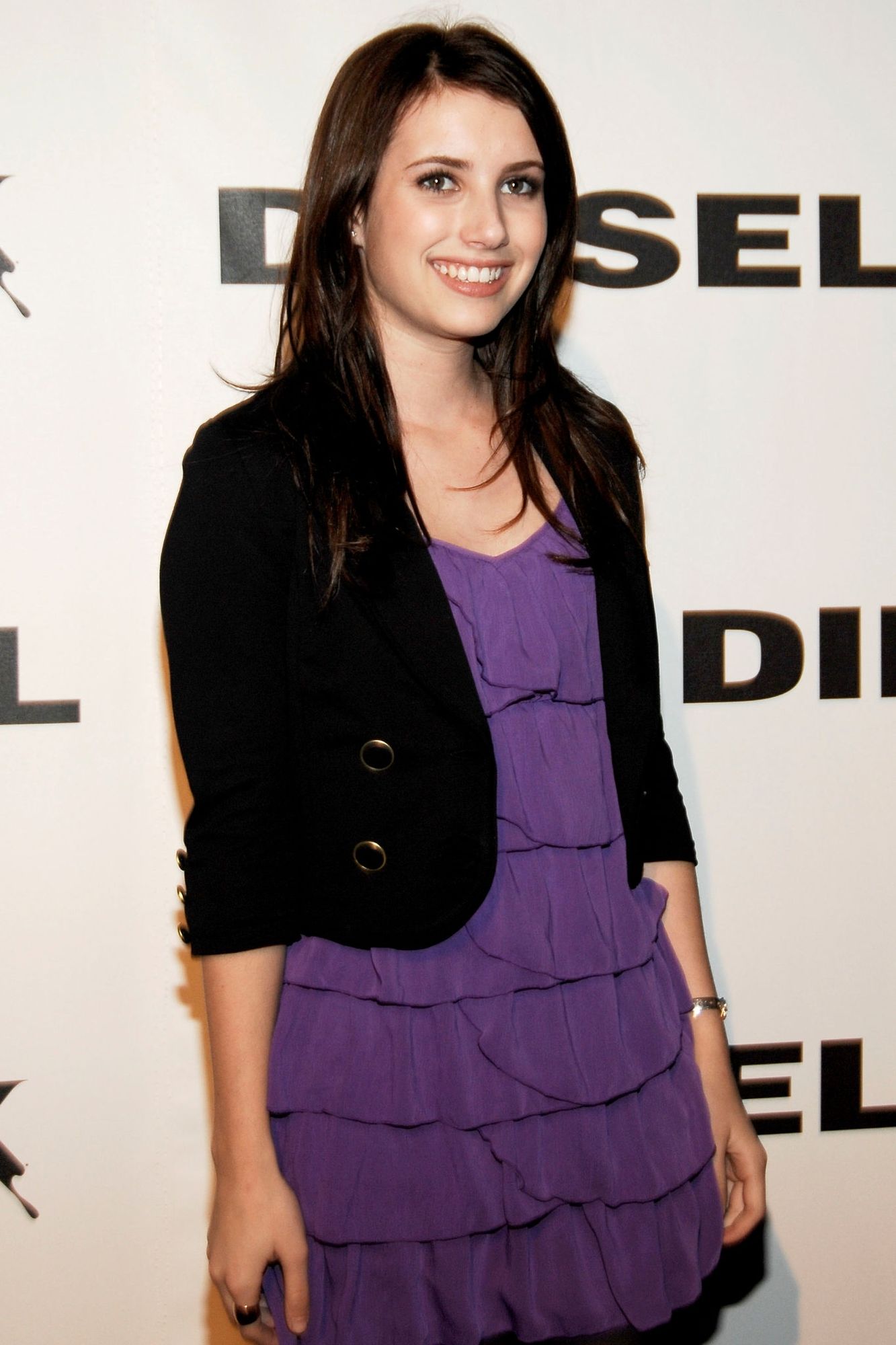 emmarobertsorg024.jpg emmarobertsorg024.jpg
