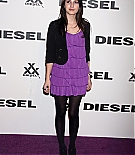 Filename=emmarobertsorg011.jpg
Filesize=82KiB
Dimensions=754x1024
Date added=Dec 09, 2015 emmarobertsorg011.jpg