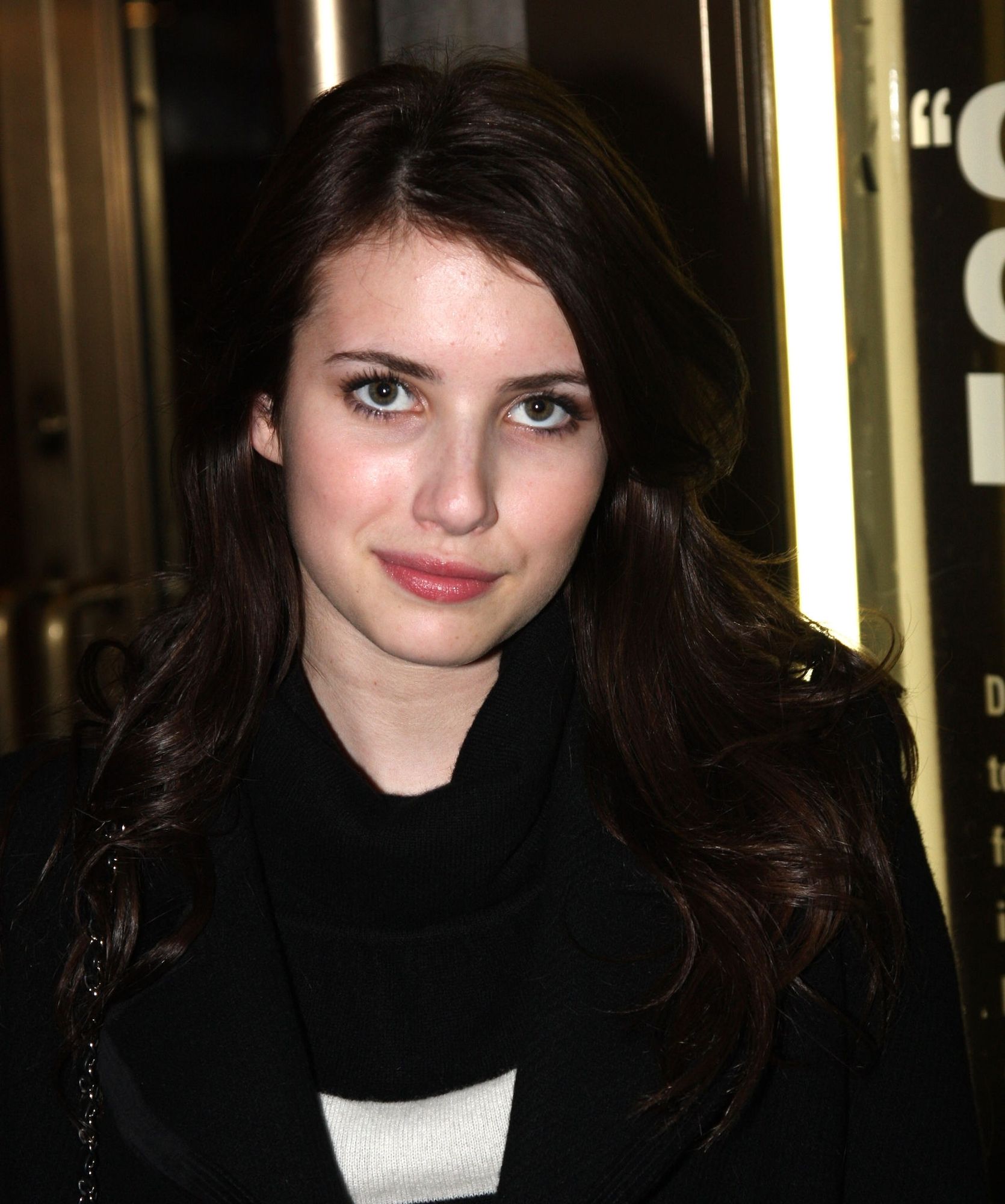 emmarobertsorg004.jpg emmarobertsorg004.jpg