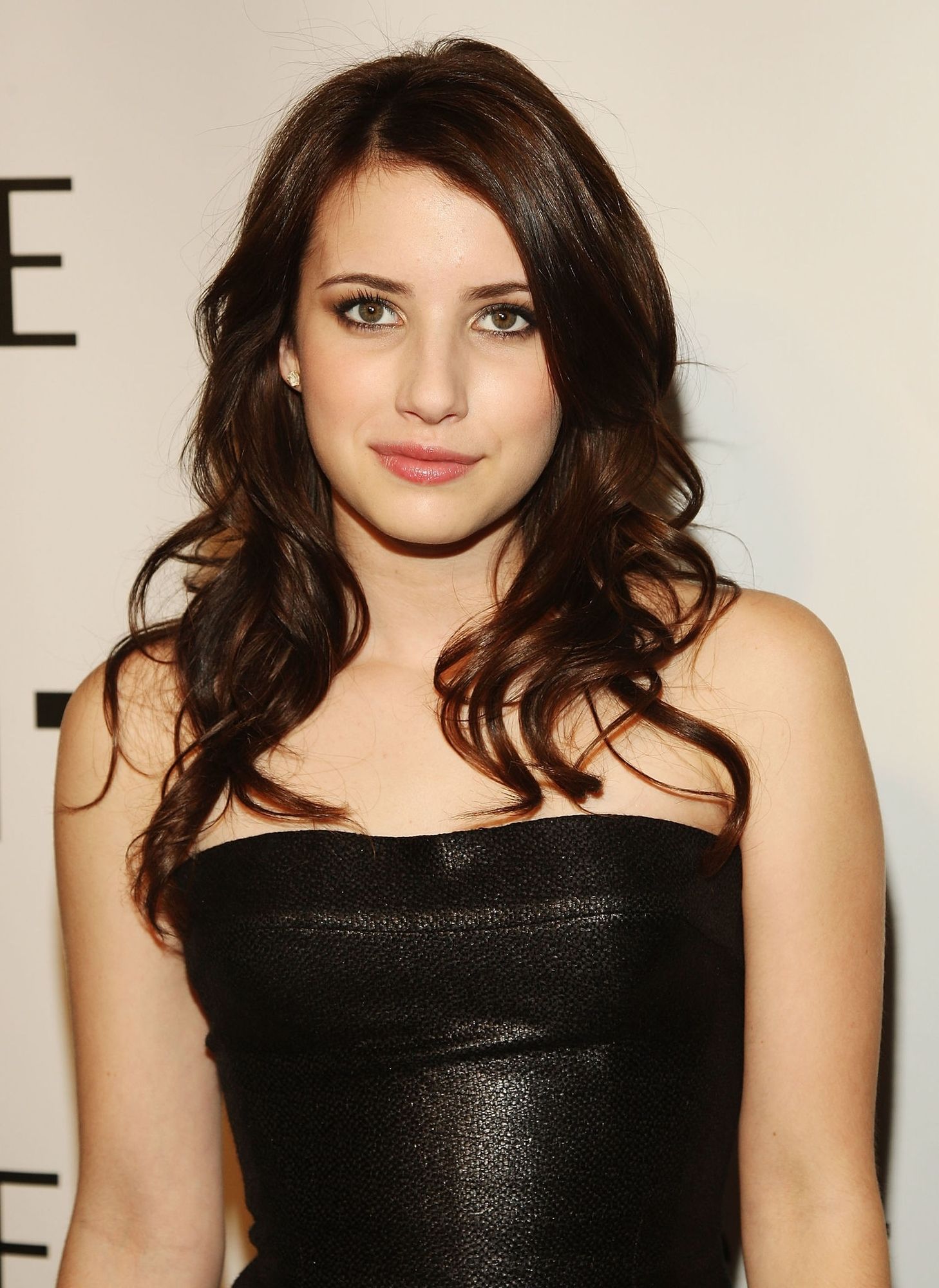 emmarobertsorg017.jpg emmarobertsorg017.jpg