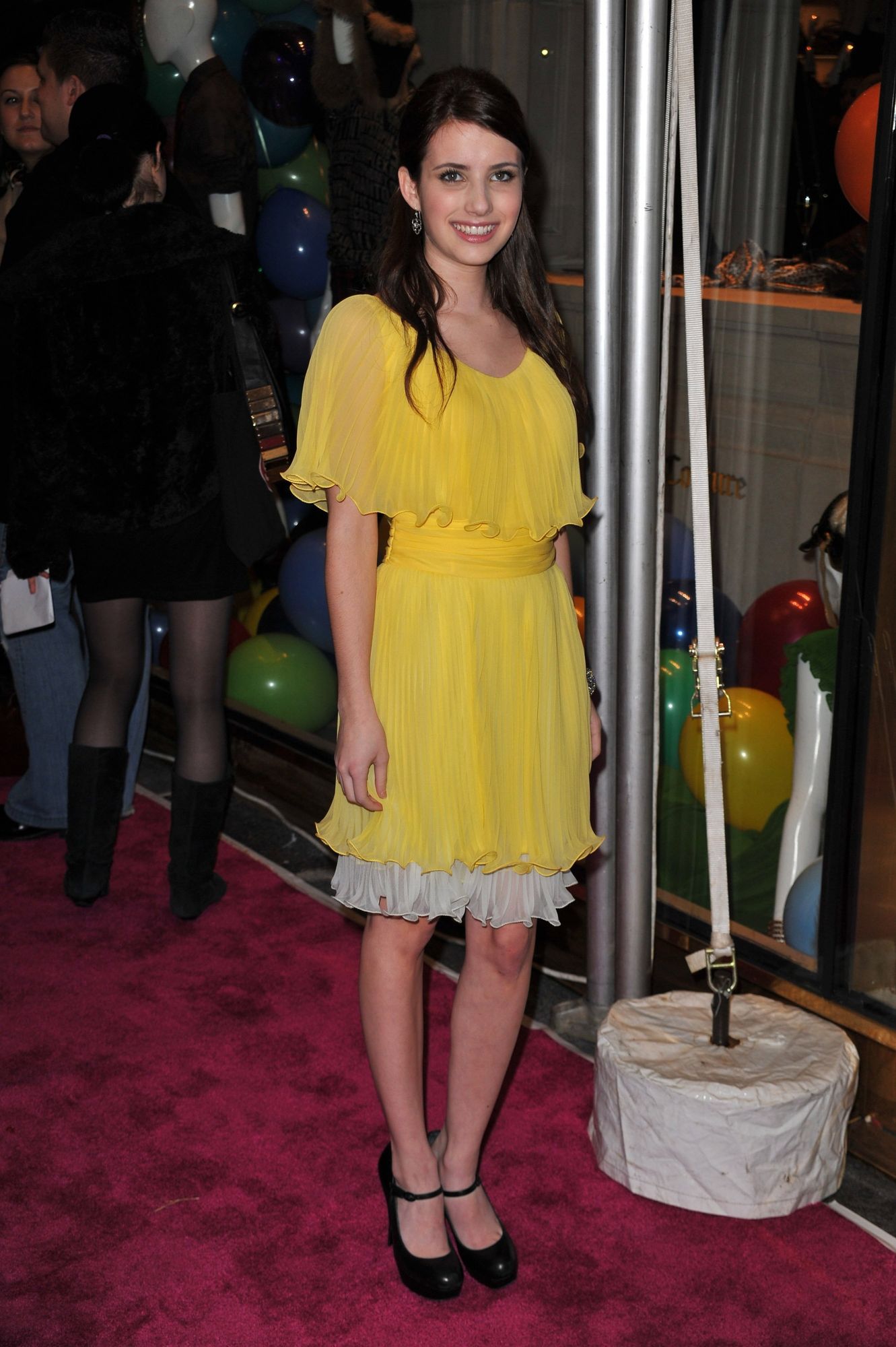 emmarobertsorg036.jpg emmarobertsorg036.jpg