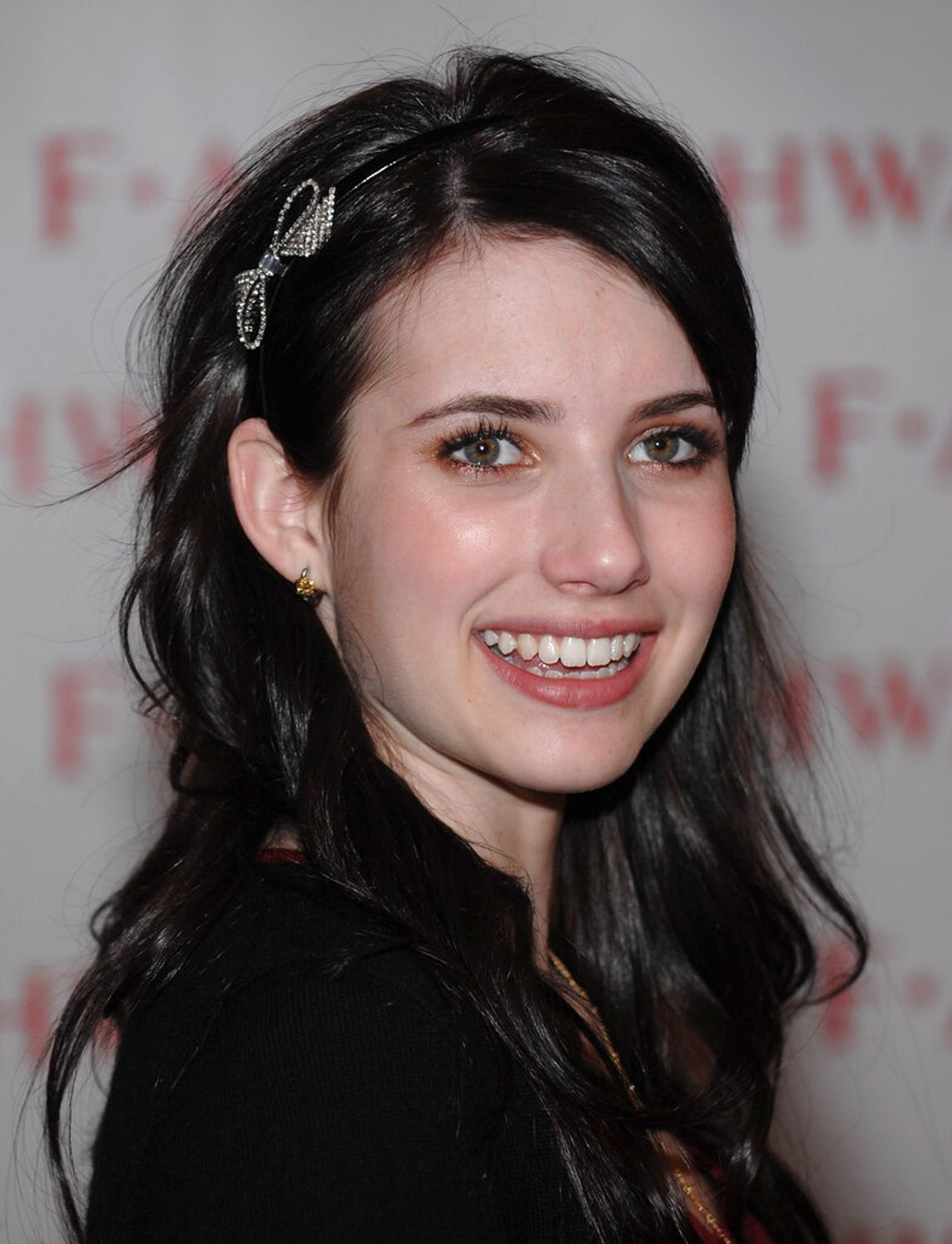 emmarobertsorg013.jpg emmarobertsorg013.jpg