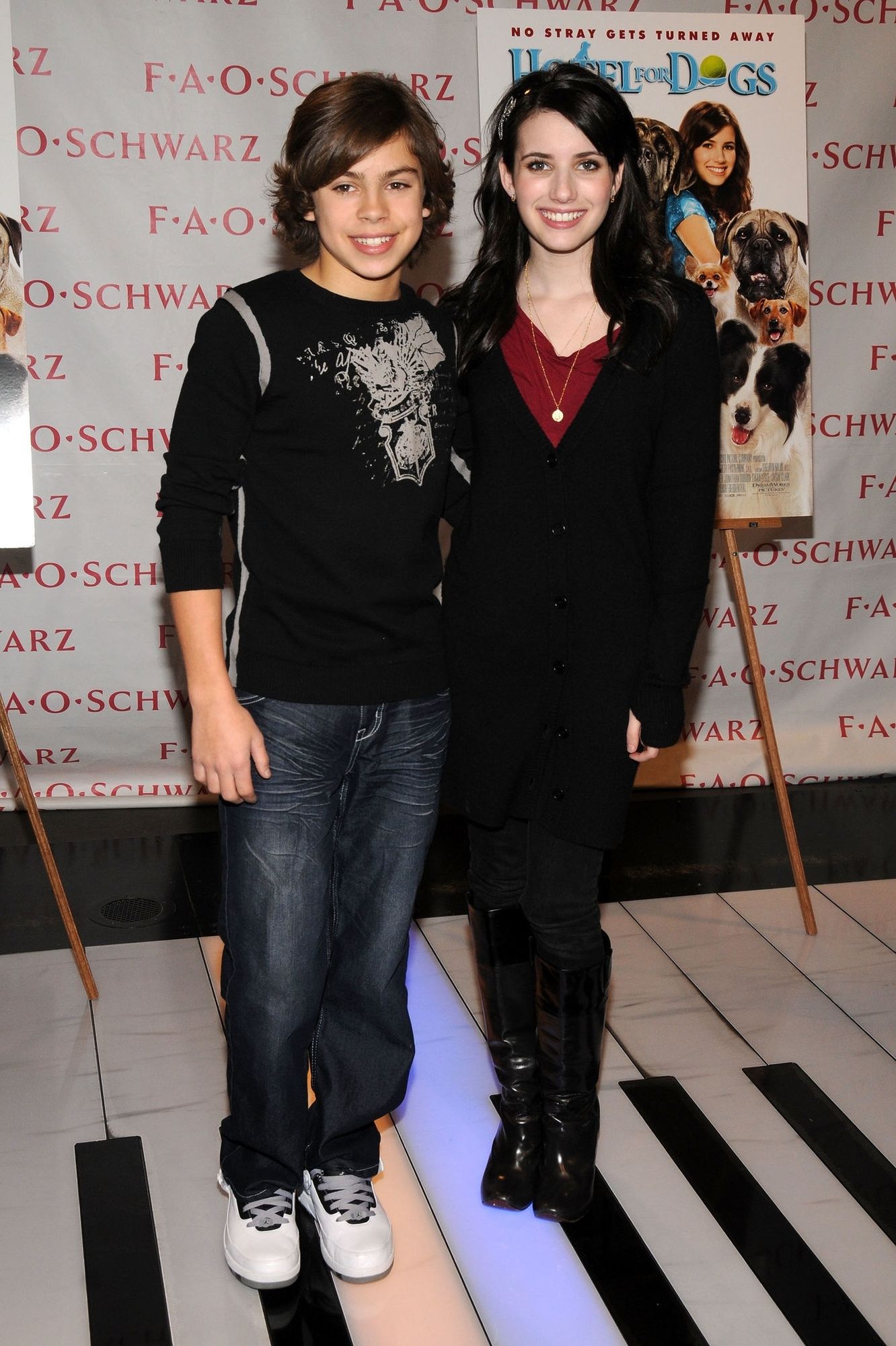 emmarobertsorg028.jpg emmarobertsorg028.jpg