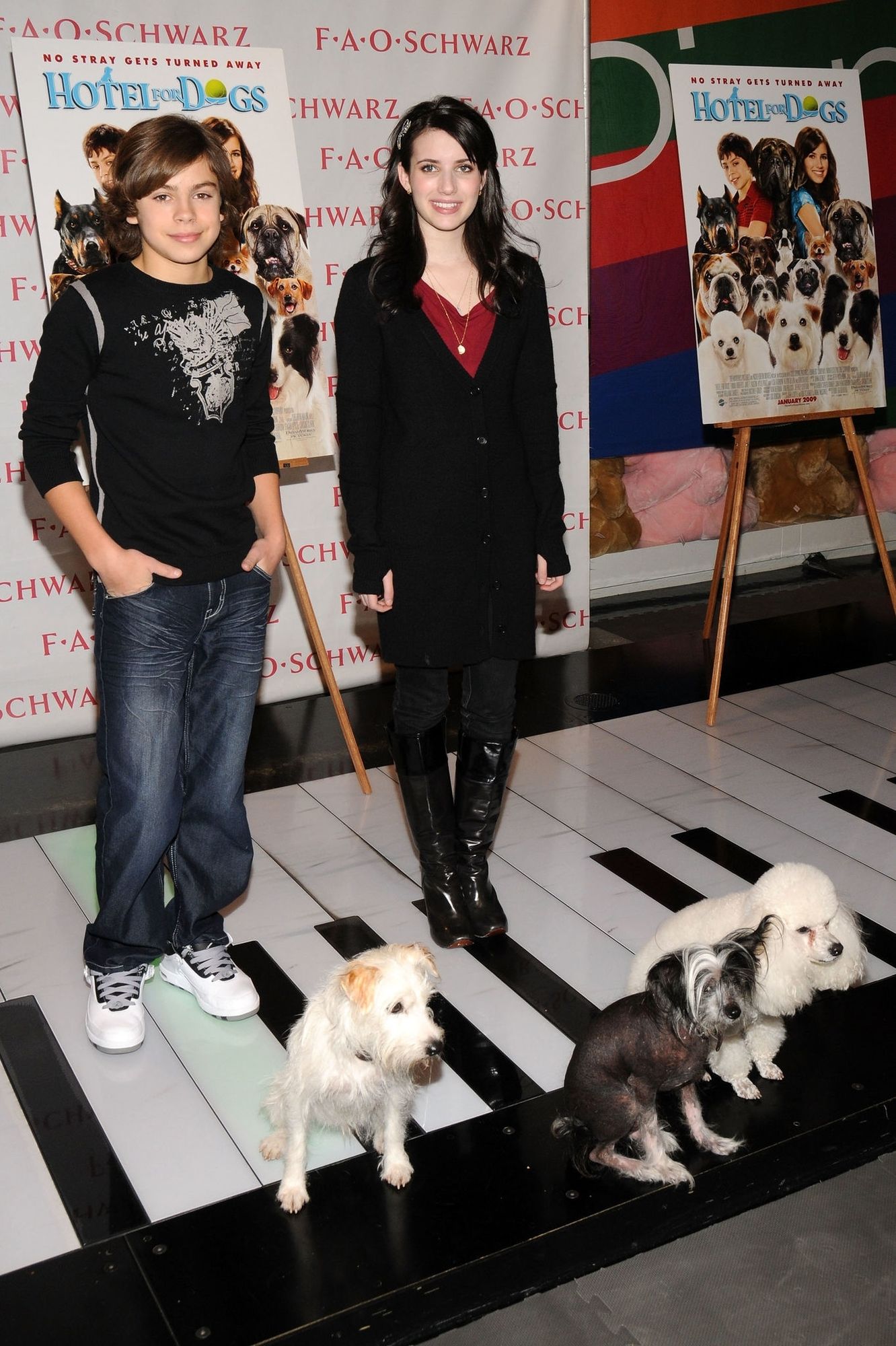 emmarobertsorg029.jpg emmarobertsorg029.jpg