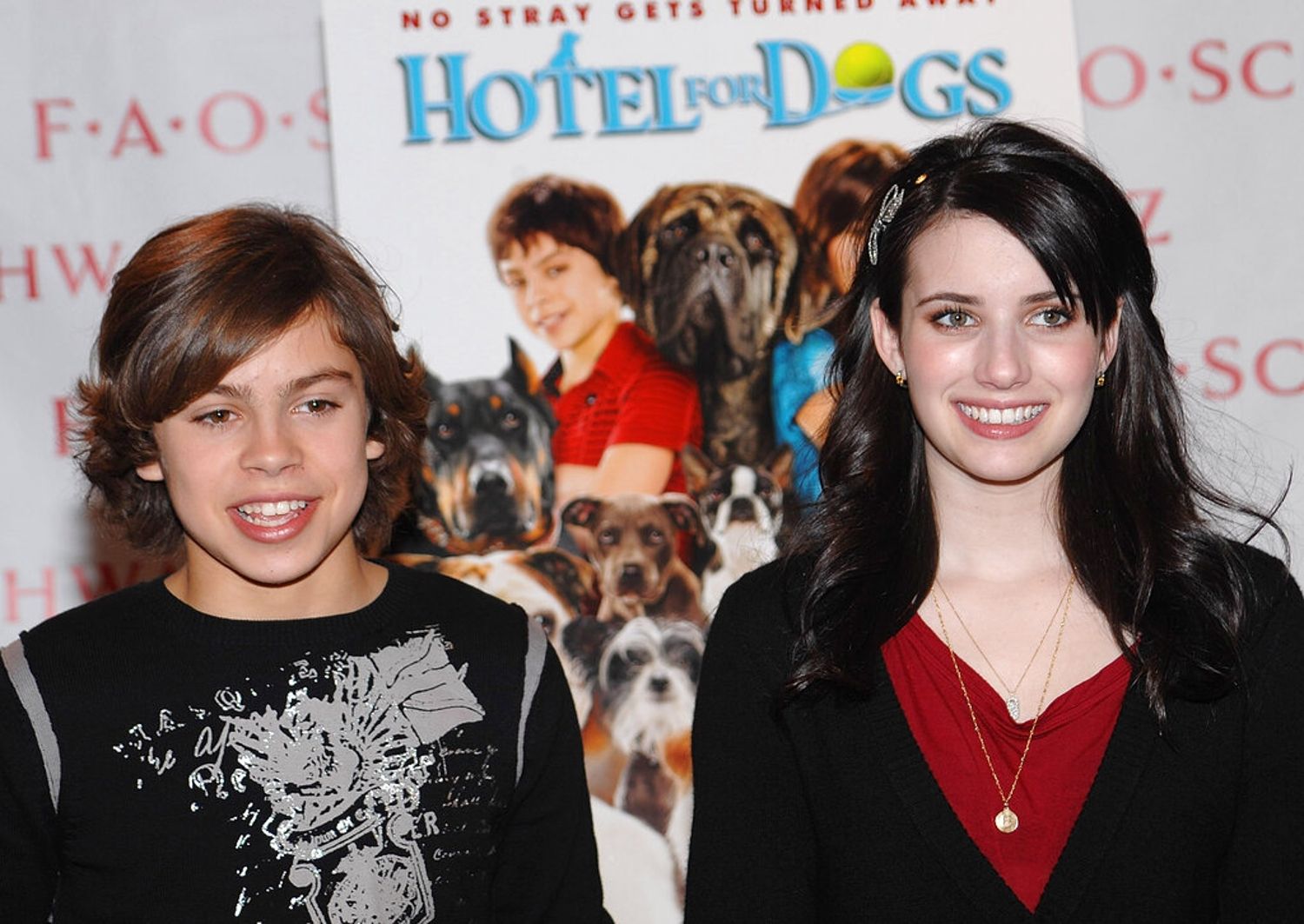 emmarobertsorg047.jpg emmarobertsorg047.jpg
