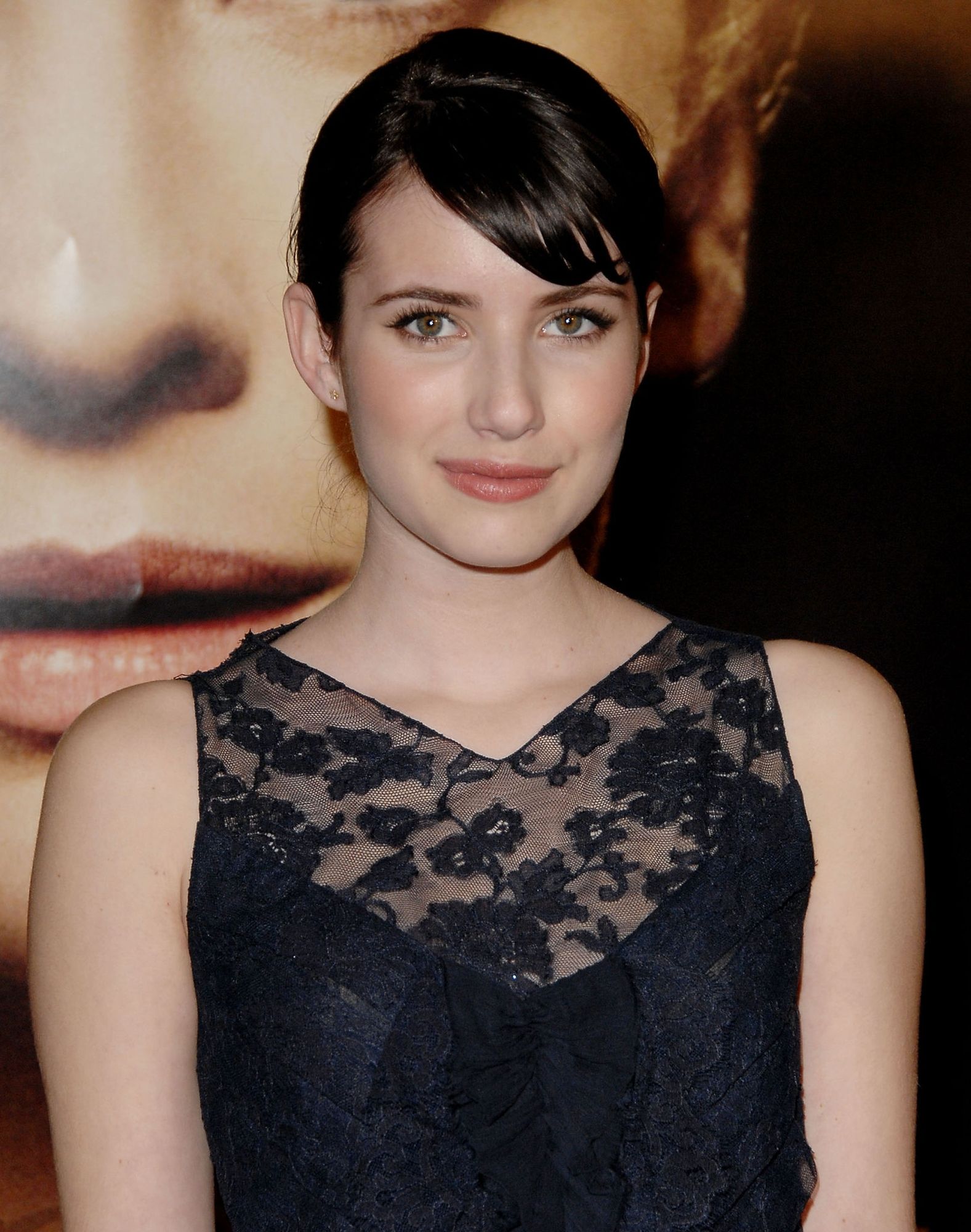 emmarobertsorg221.jpg emmarobertsorg221.jpg