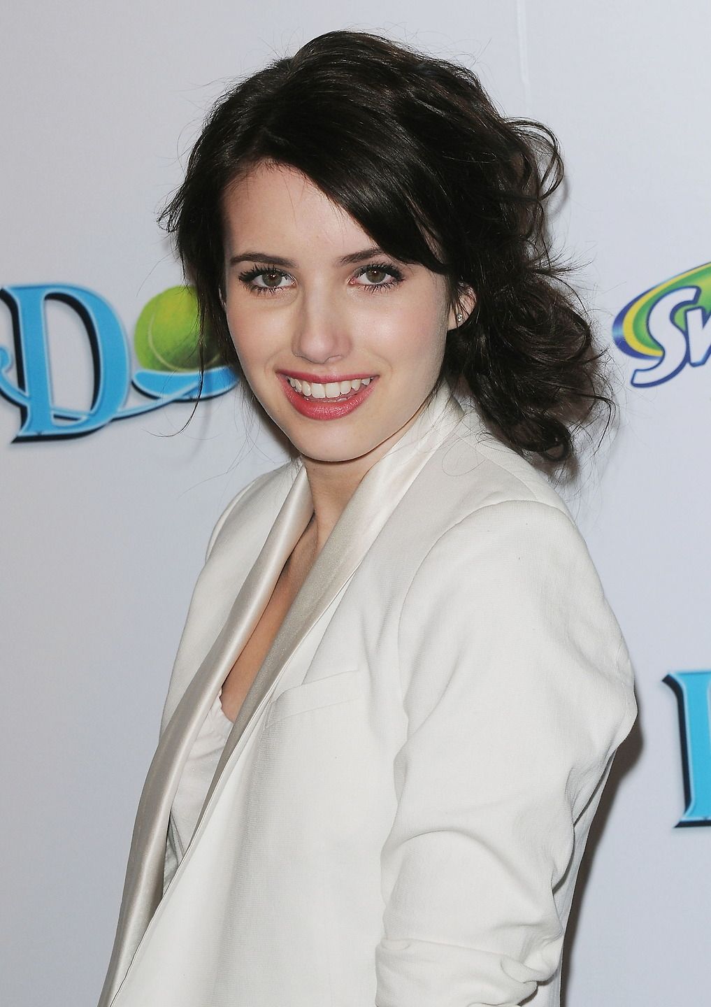 emmarobertsorg013.jpg emmarobertsorg013.jpg