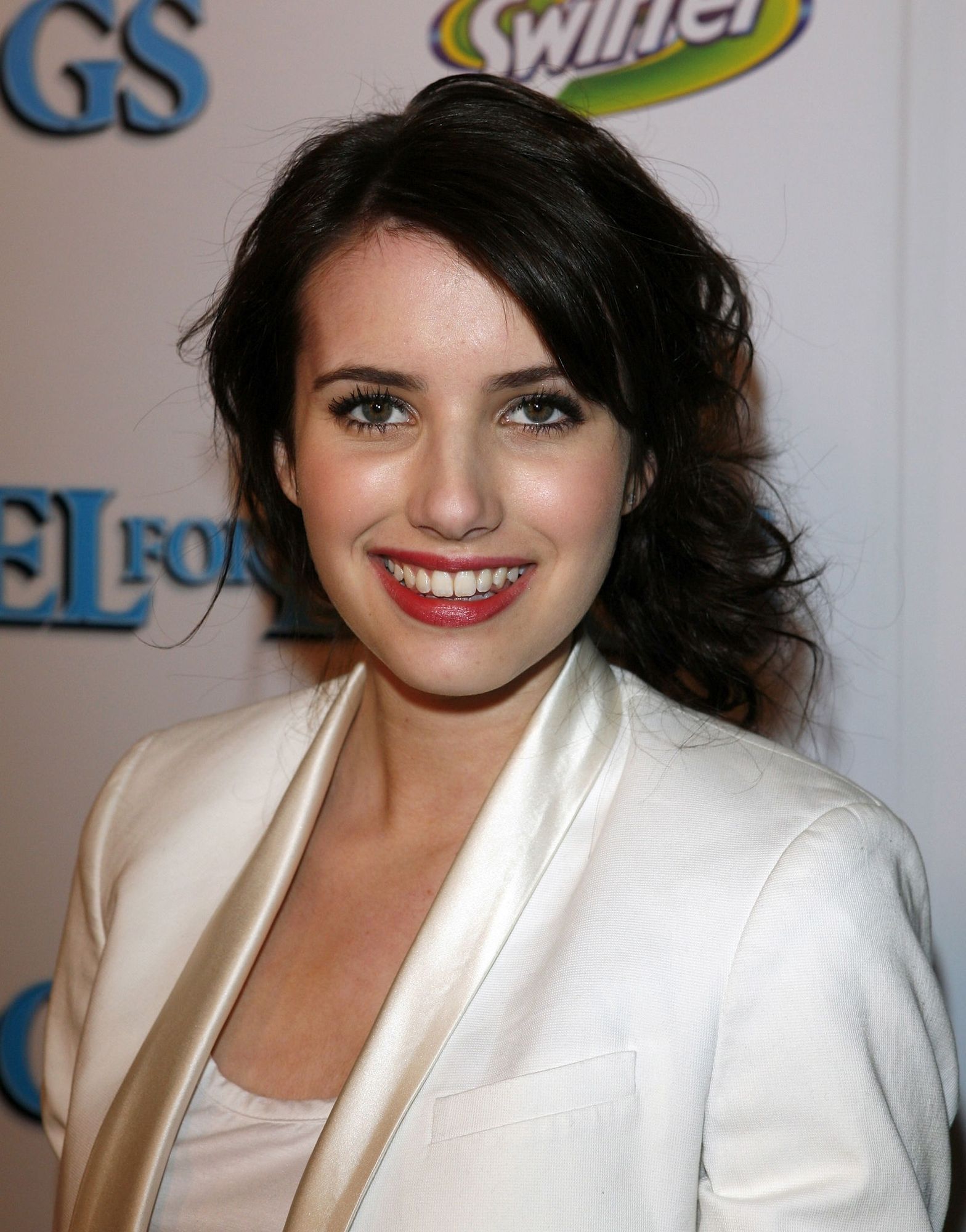 emmarobertsorg088.jpg emmarobertsorg088.jpg