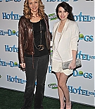Filename=emmarobertsorg015.jpg
Filesize=232KiB
Dimensions=1024x1440
Date added=Dec 10, 2015 emmarobertsorg015.jpg