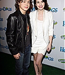 Filename=emmarobertsorg048.jpg
Filesize=274KiB
Dimensions=1325x2000
Date added=Dec 10, 2015 emmarobertsorg048.jpg