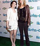 Filename=emmarobertsorg055.jpg
Filesize=341KiB
Dimensions=1334x2000
Date added=Dec 10, 2015 emmarobertsorg055.jpg