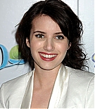 Filename=emmarobertsorg083.jpg
Filesize=348KiB
Dimensions=1531x2047
Date added=Jul 31, 2021 emmarobertsorg083.jpg
