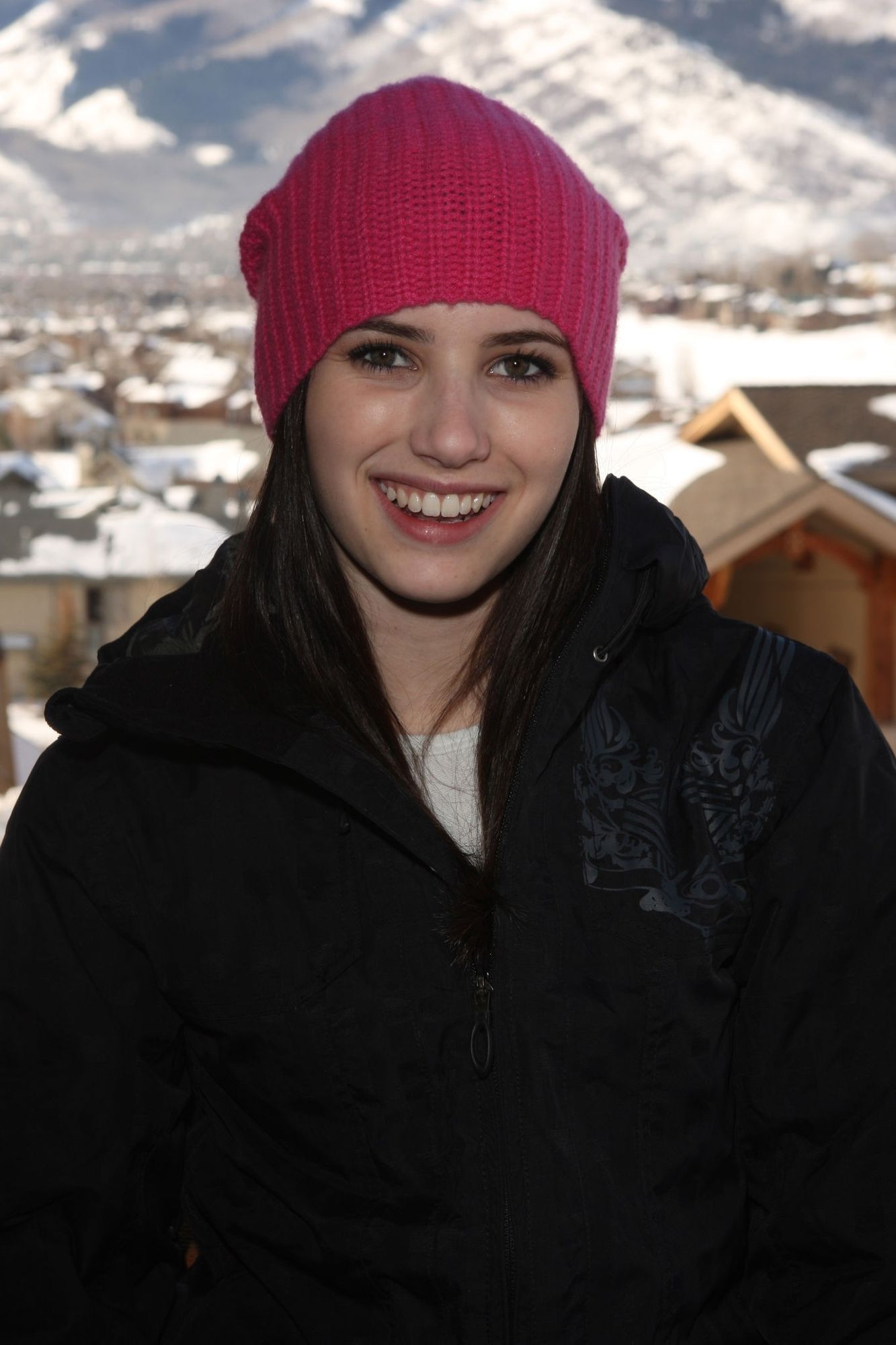 emmarobertsorg001.jpg emmarobertsorg001.jpg