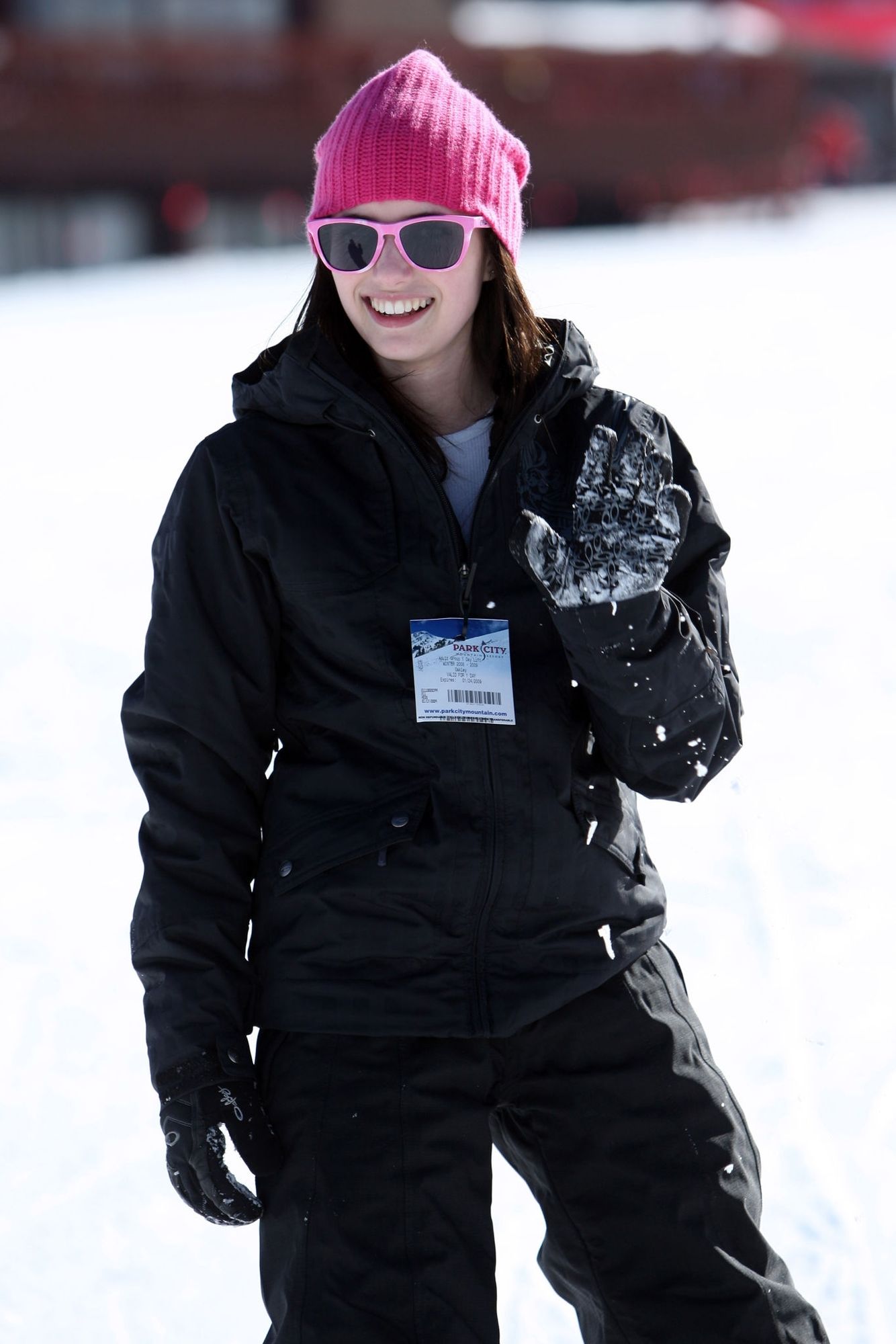 emmarobertsorg034.jpg emmarobertsorg034.jpg