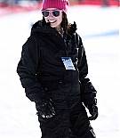 emmarobertsorg007.jpg