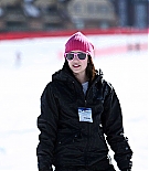 emmarobertsorg008.jpg