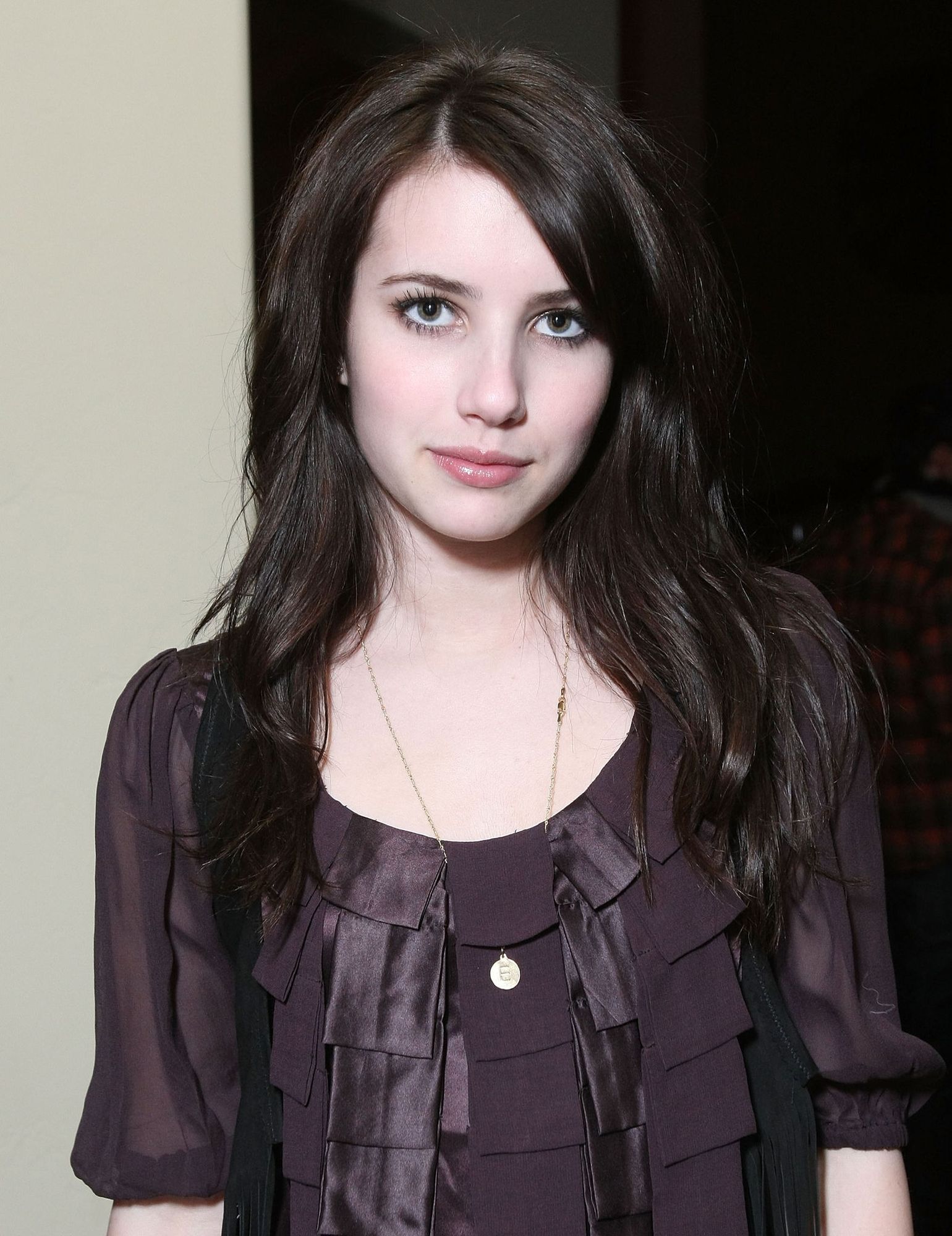 emmarobertsorg001.jpg emmarobertsorg001.jpg