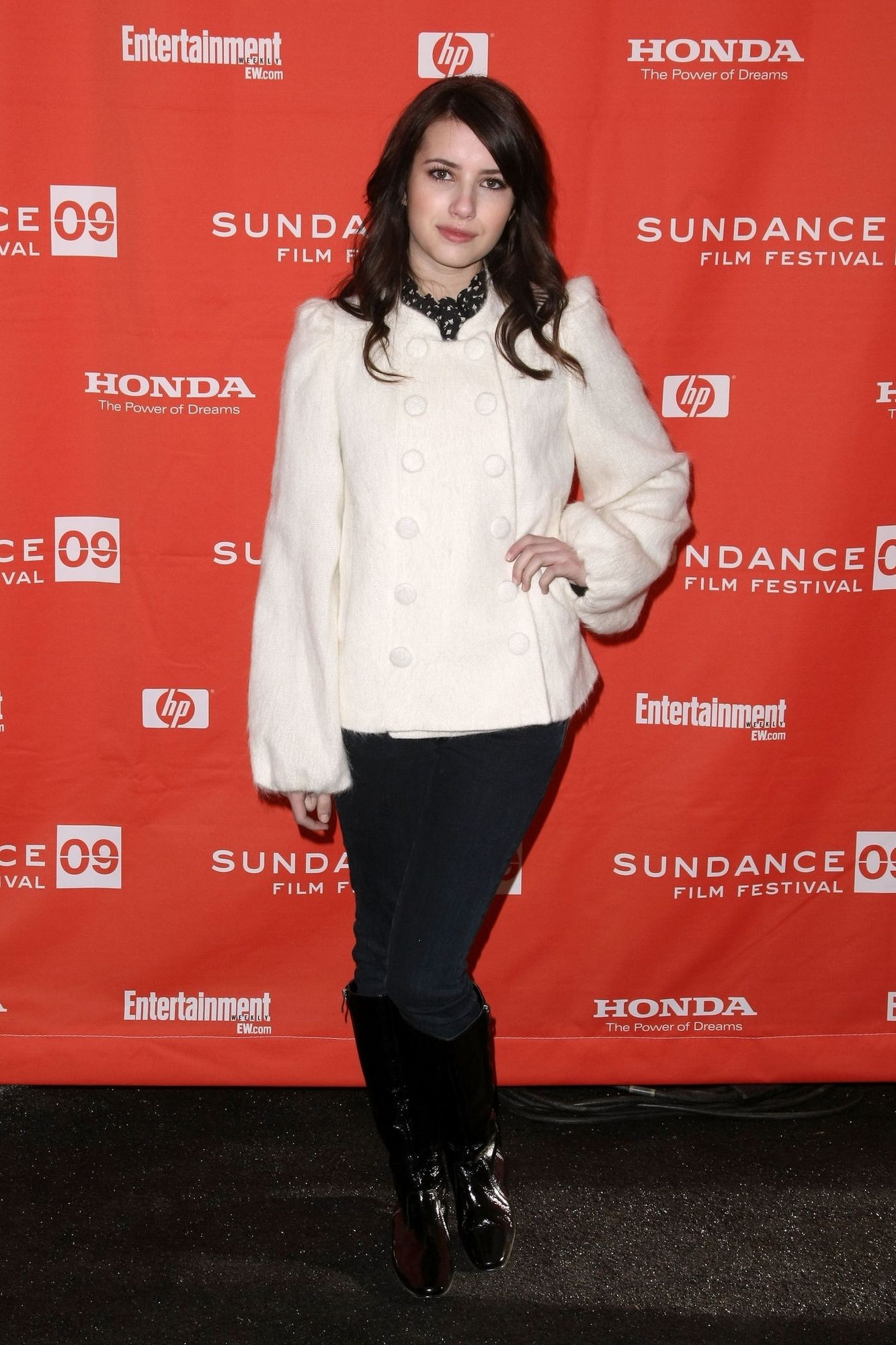 emmarobertsorg014.jpg emmarobertsorg014.jpg