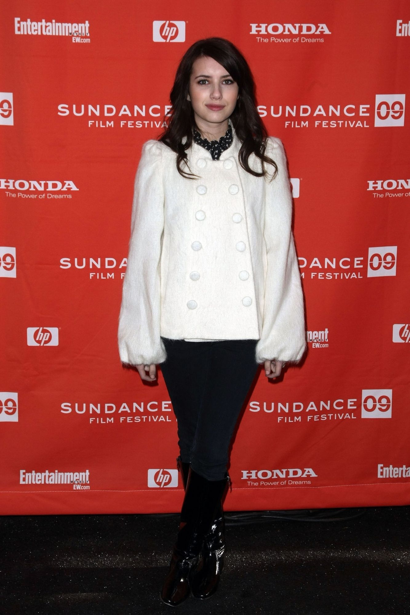 emmarobertsorg020.jpg emmarobertsorg020.jpg