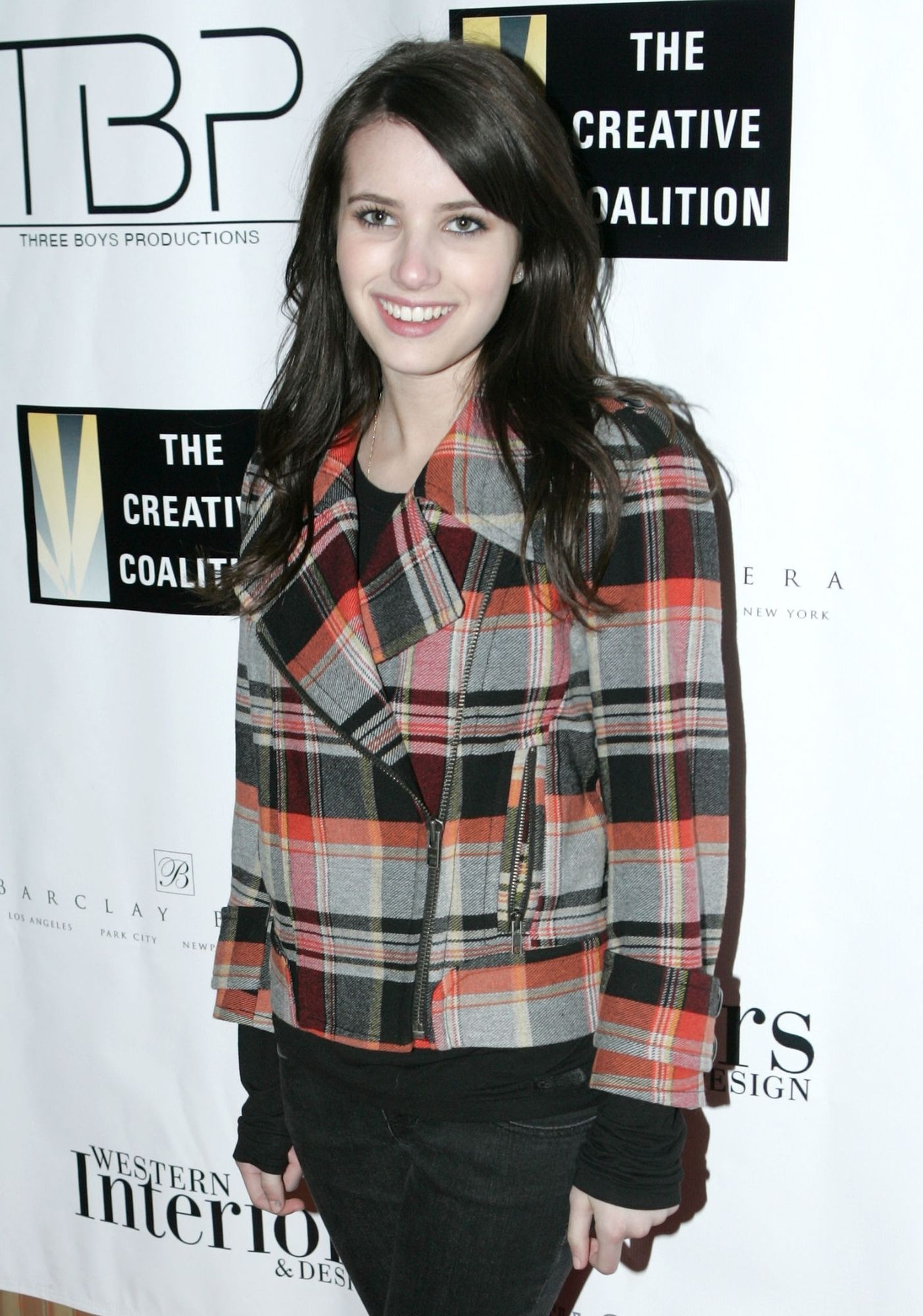emmarobertsorg001.jpg emmarobertsorg001.jpg