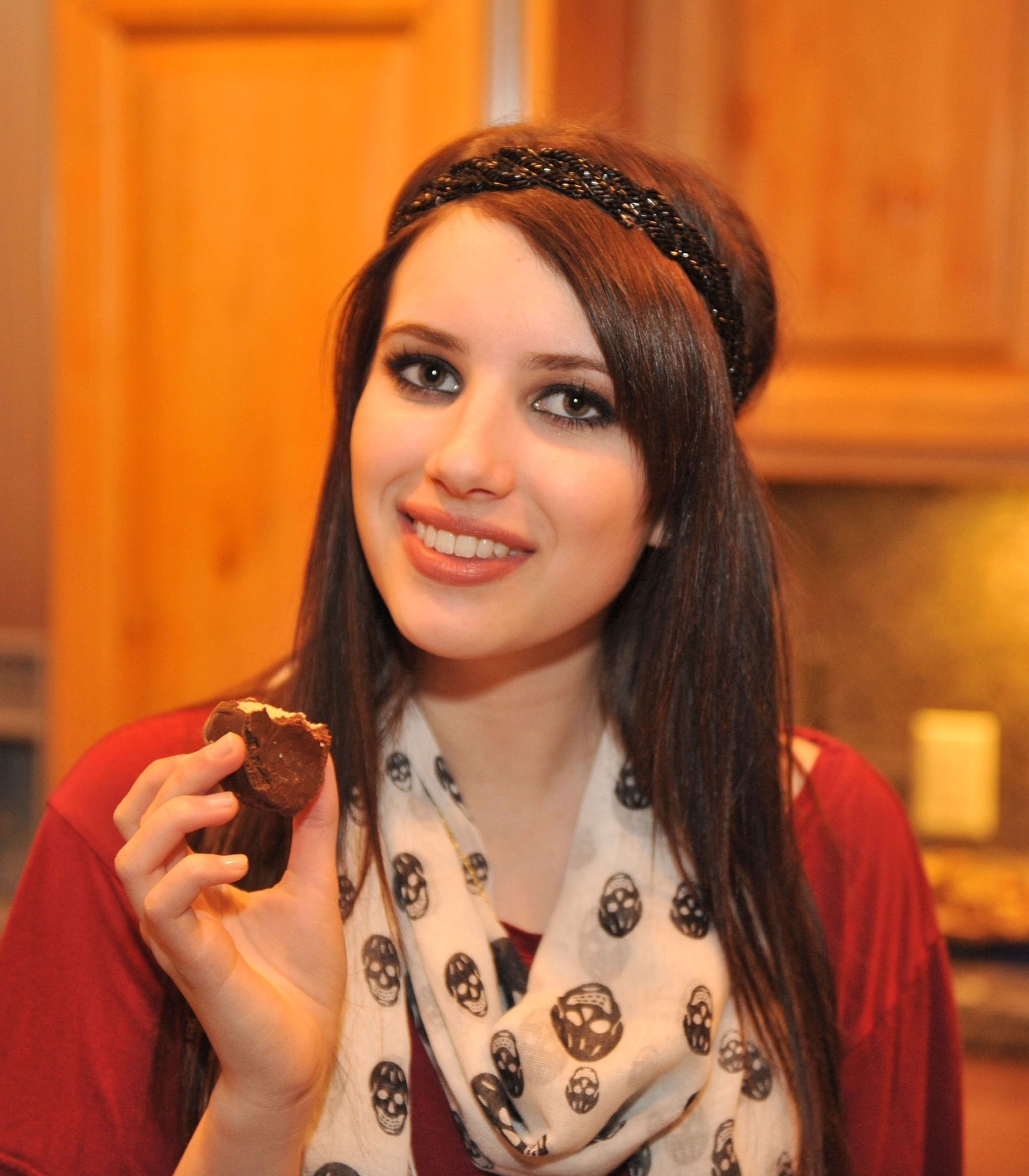 emmarobertsorg002.jpg emmarobertsorg002.jpg