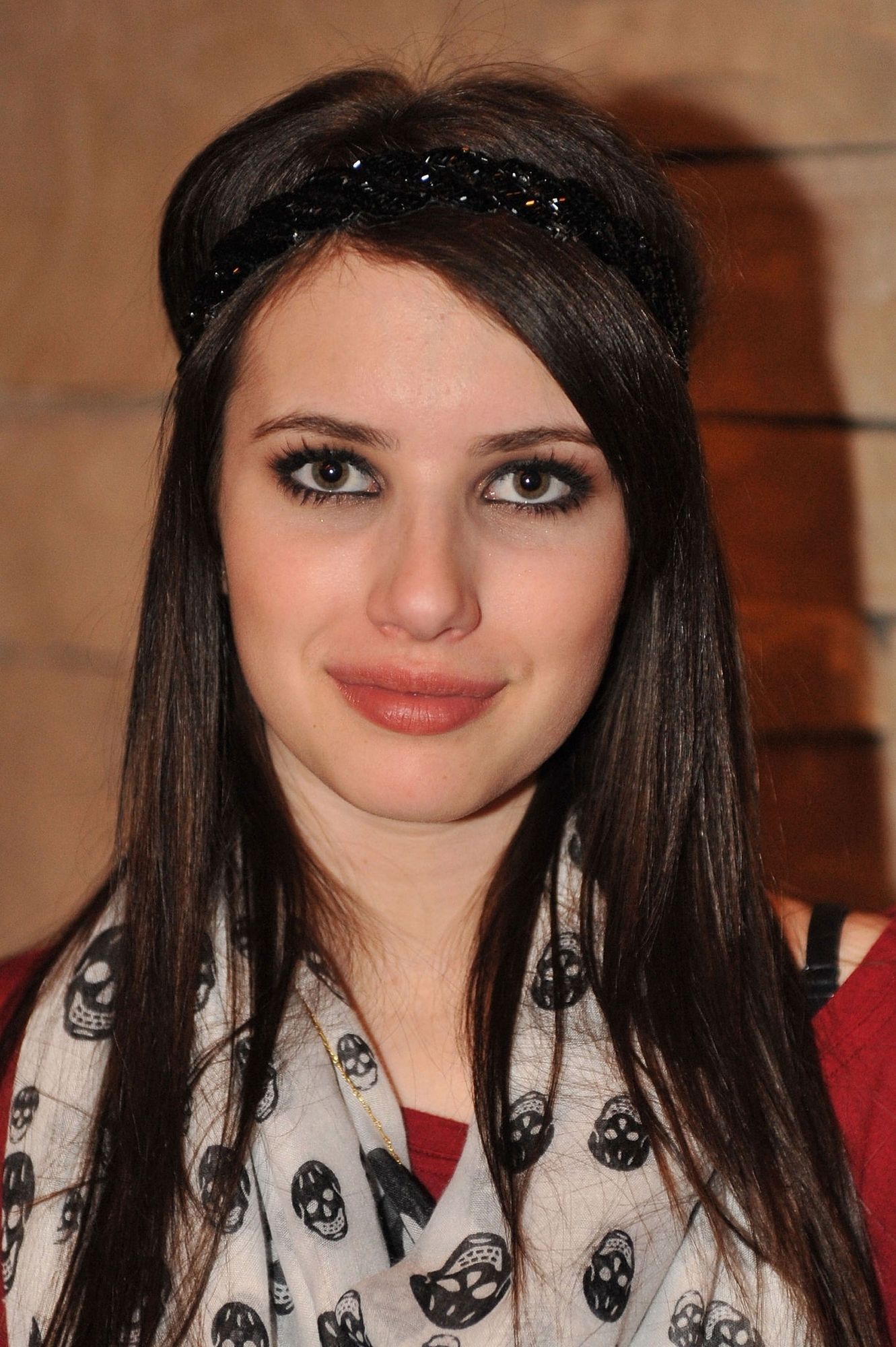 emmarobertsorg008.jpg emmarobertsorg008.jpg