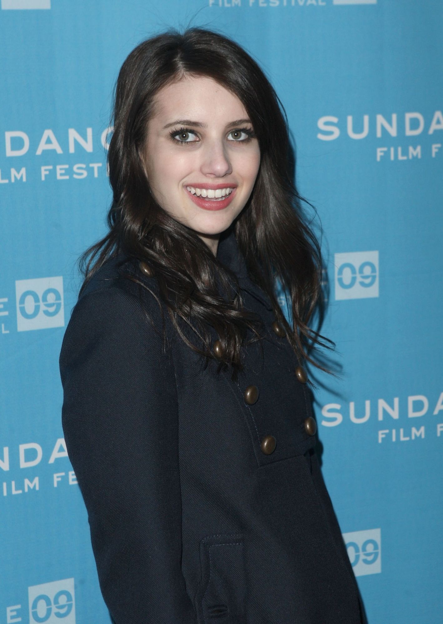emmarobertsorg010.jpg emmarobertsorg010.jpg