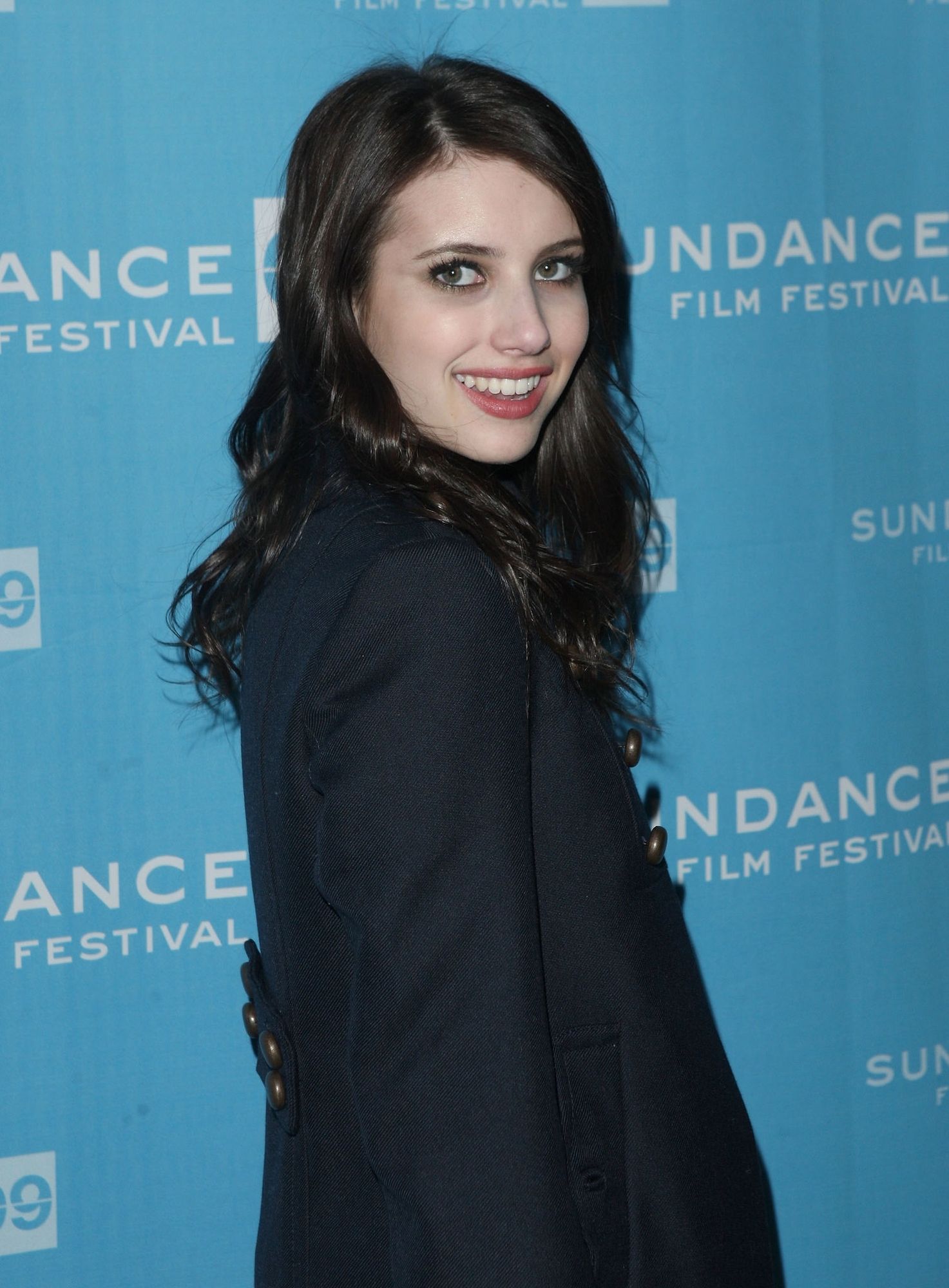 emmarobertsorg012.jpg emmarobertsorg012.jpg