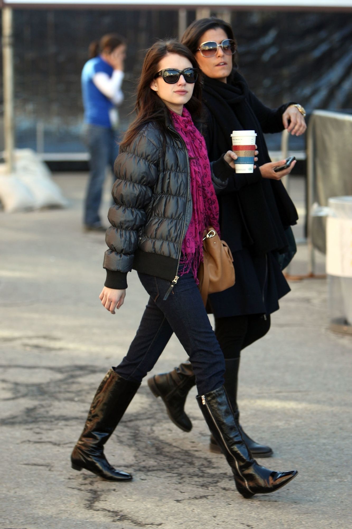 emmarobertsorg002.jpg emmarobertsorg002.jpg