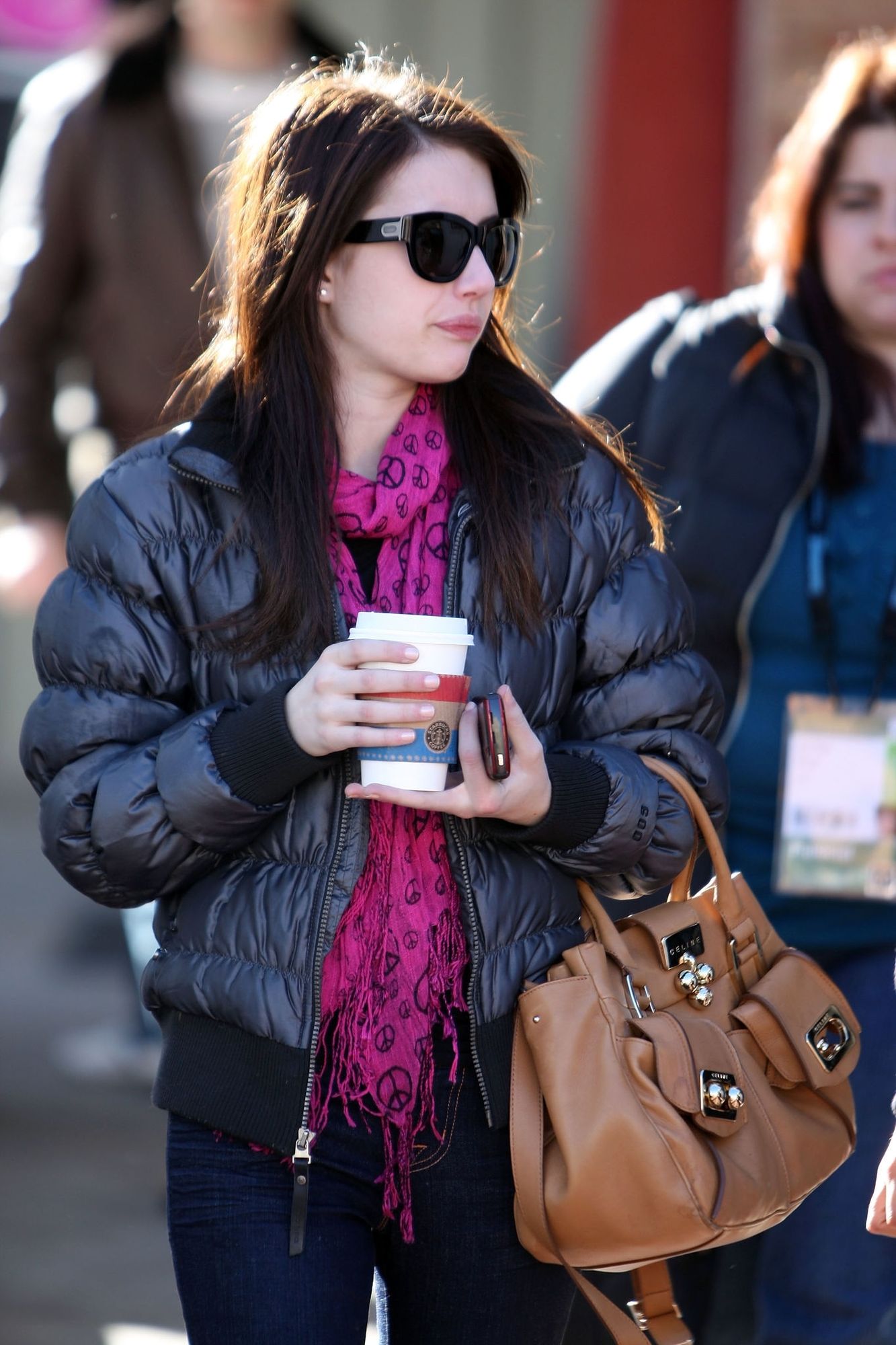 emmarobertsorg005.jpg emmarobertsorg005.jpg