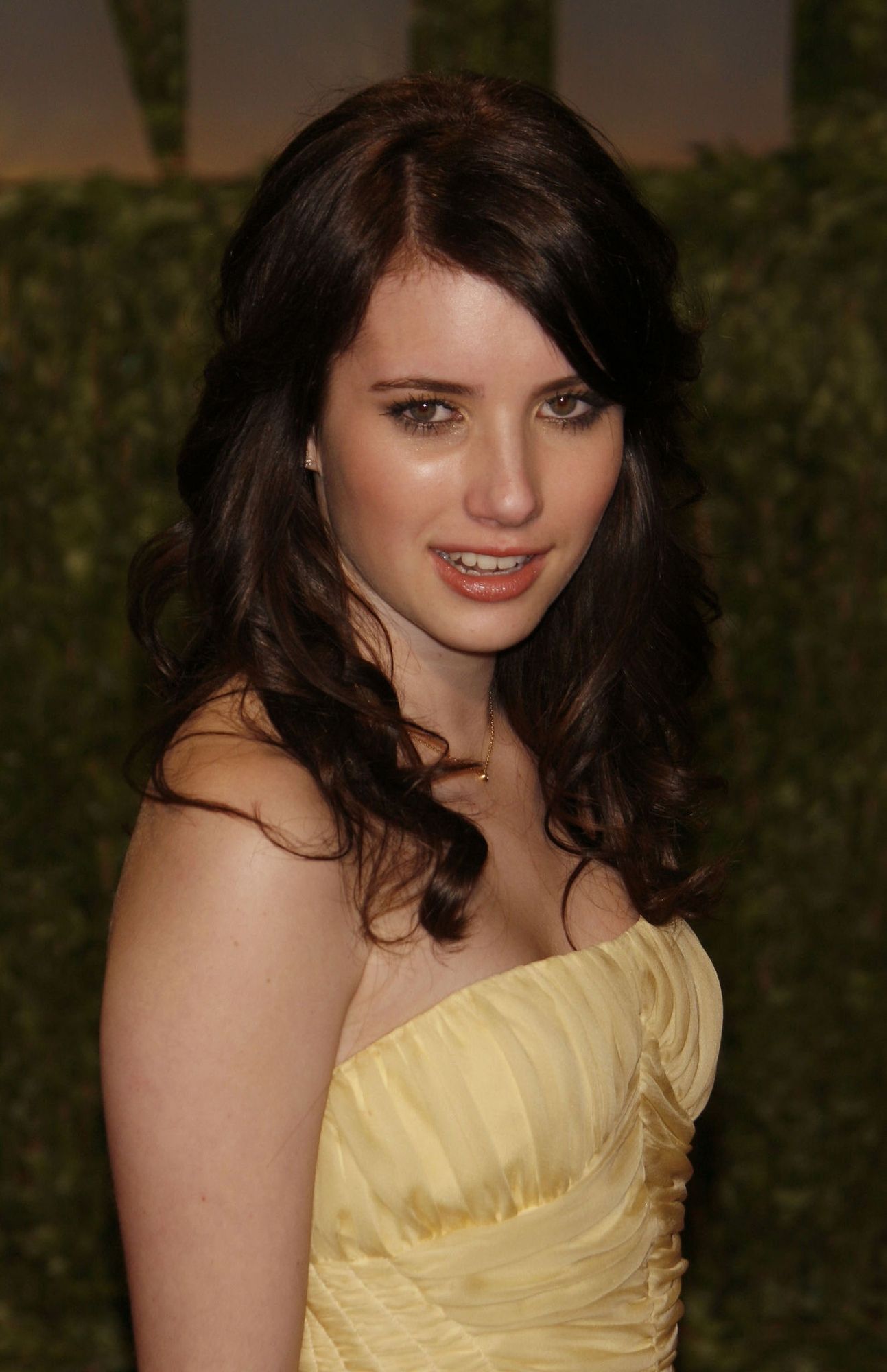 emmarobertsorg011.jpg emmarobertsorg011.jpg