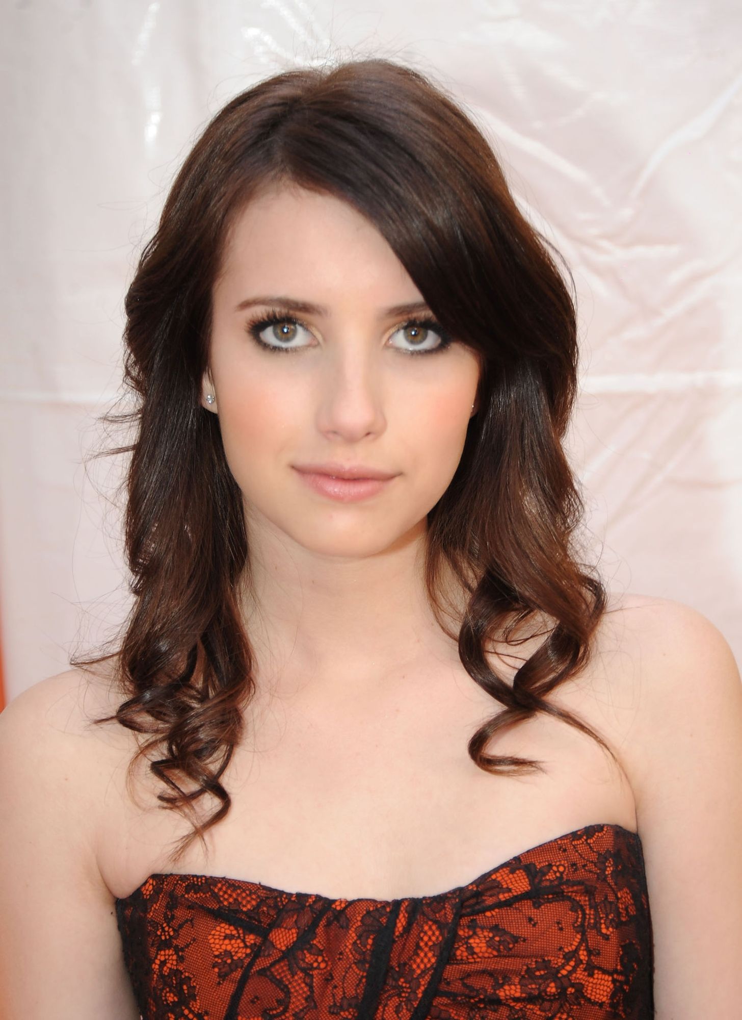 emmarobertsorg132.jpg emmarobertsorg132.jpg